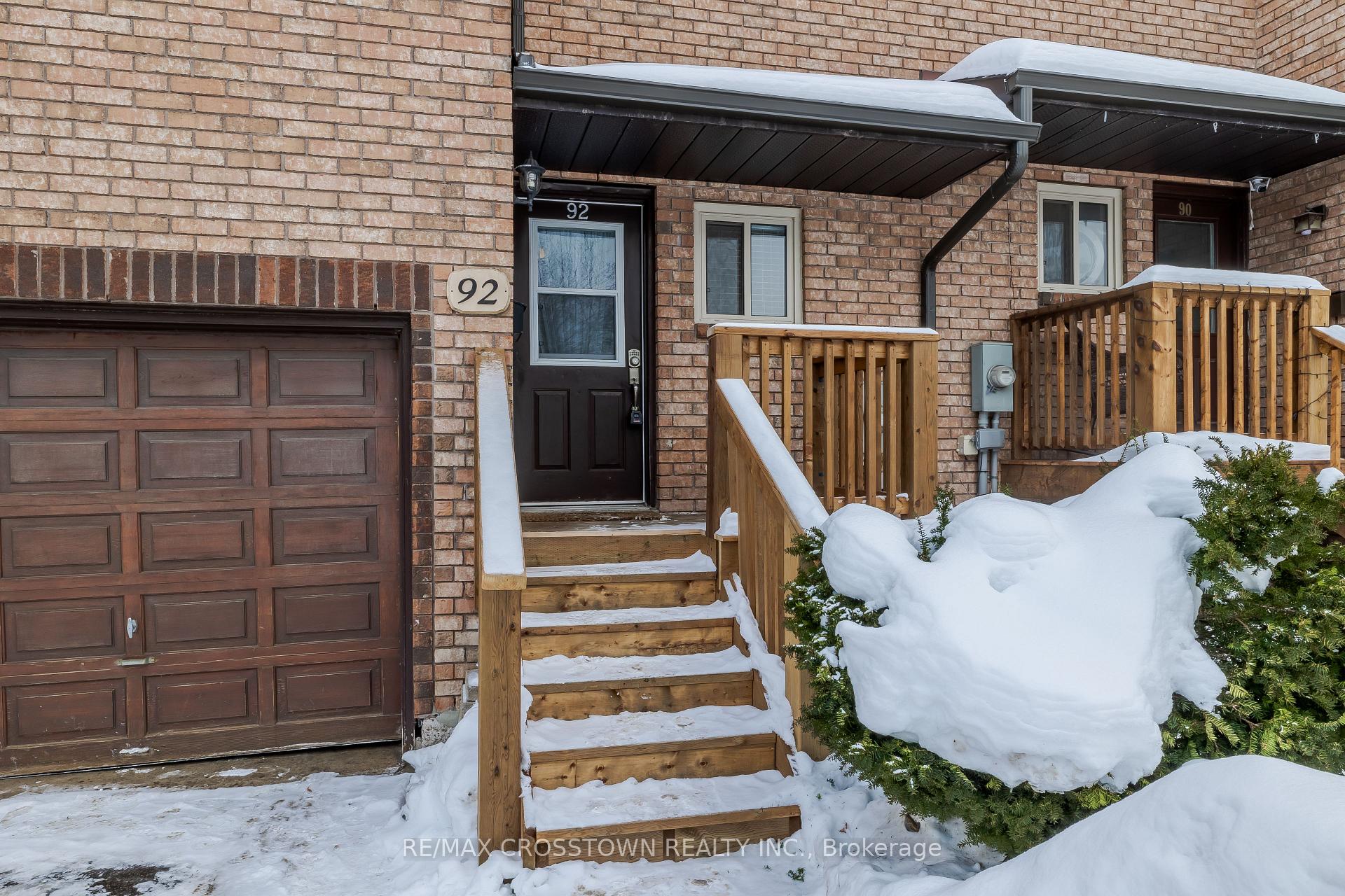 Photo 2 of 92 Loggers Run, Barrie, Ardagh — HOMEH