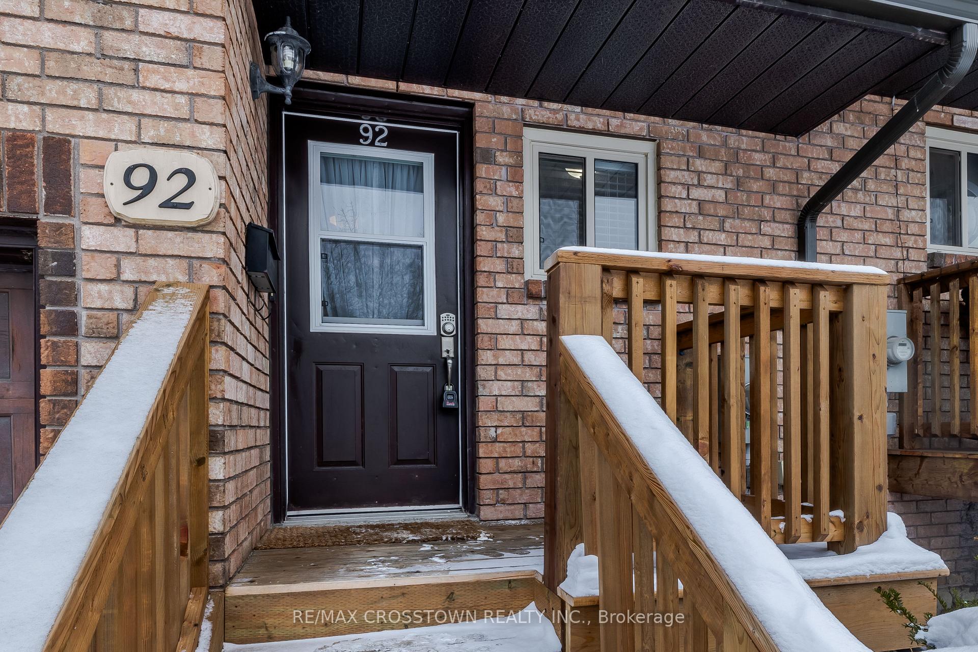 Photo 3 of 92 Loggers Run, Barrie, Ardagh — HOMEH