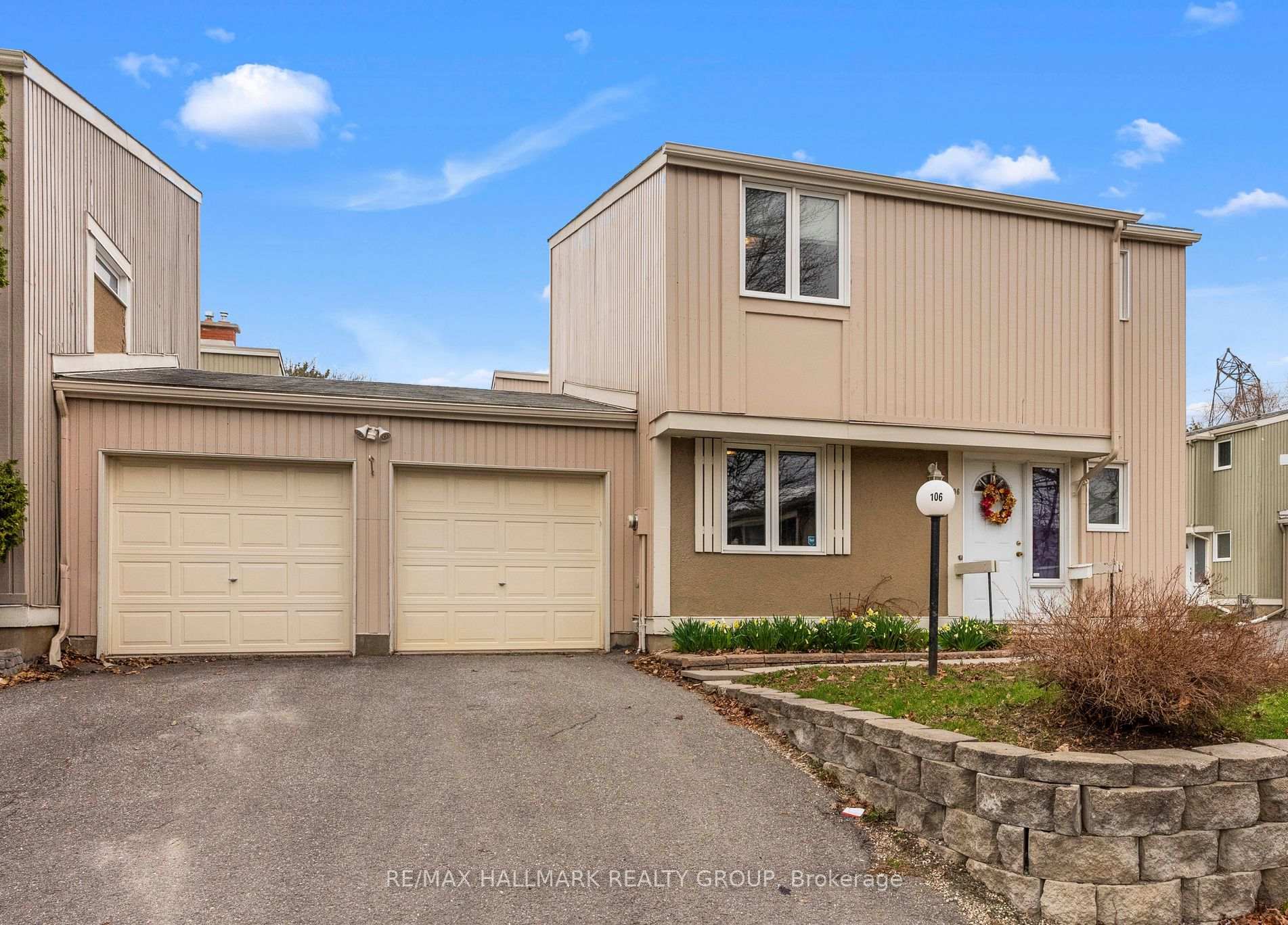 Photo 1 of Unit 35, 106 Weeping Willow Lane, Ottawa, Kanata - Beaverbrook — HOMEH