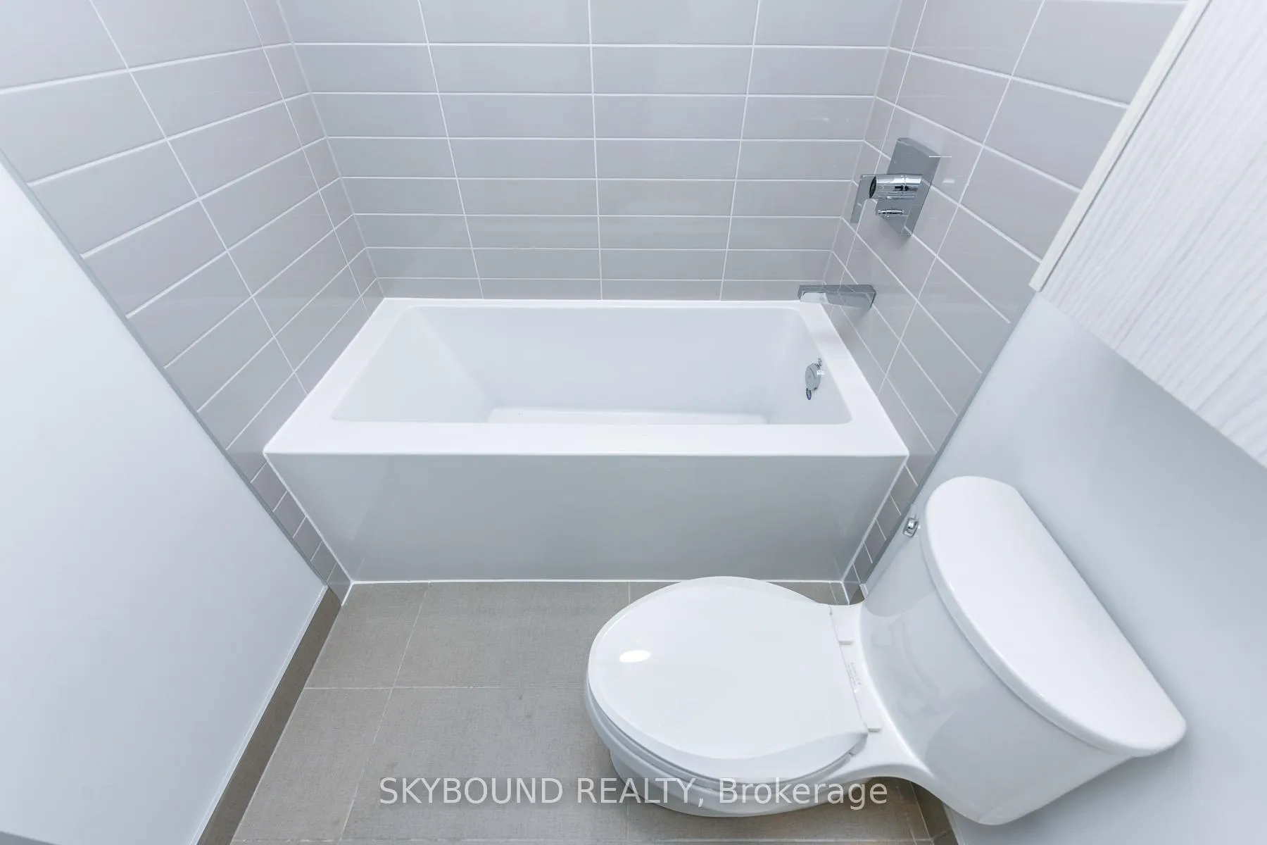 Photo 28 of Unit 512, 430 Square One Drive, Mississauga, City Centre — HOMEH