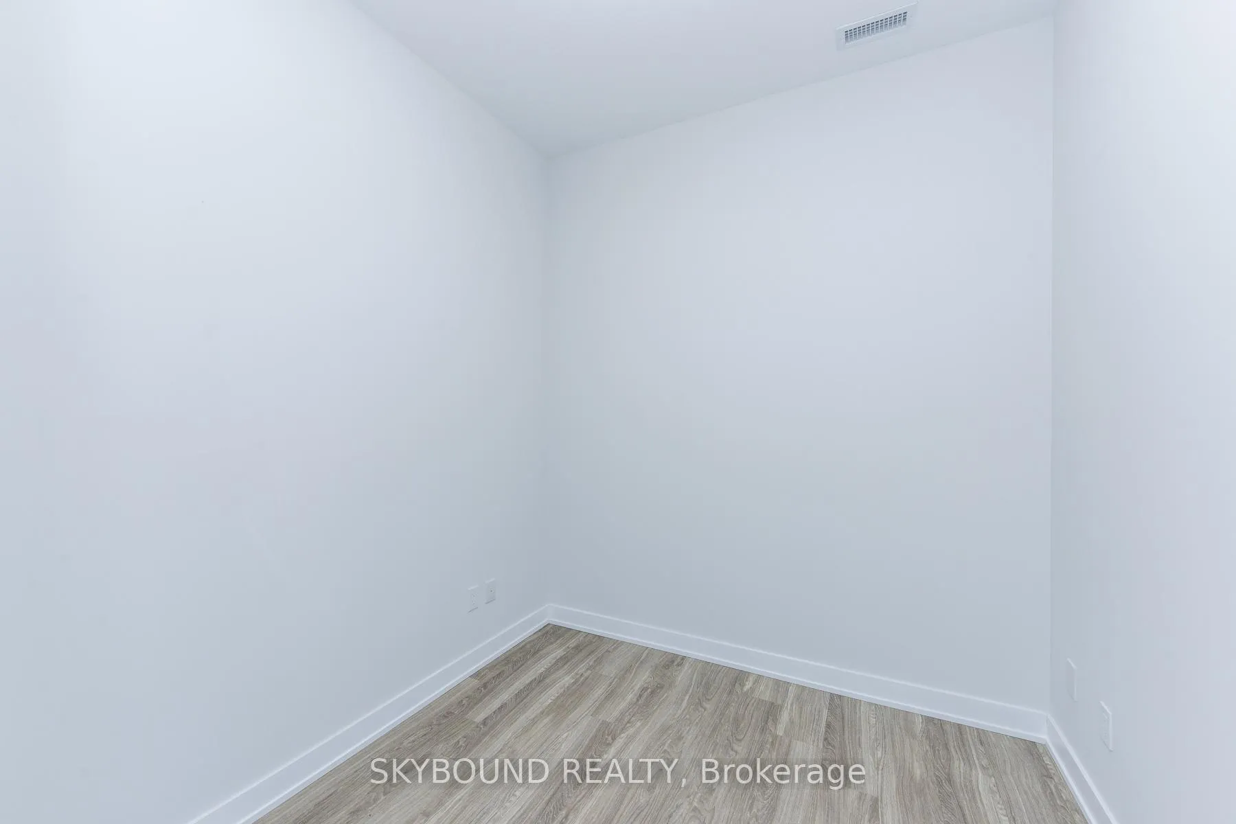 Photo 39 of Unit 512, 430 Square One Drive, Mississauga, City Centre — HOMEH