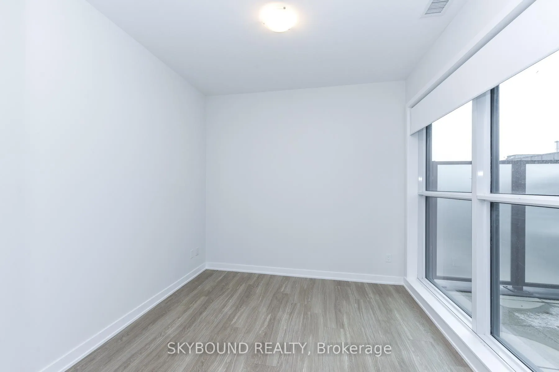 Photo 42 of Unit 512, 430 Square One Drive, Mississauga, City Centre — HOMEH
