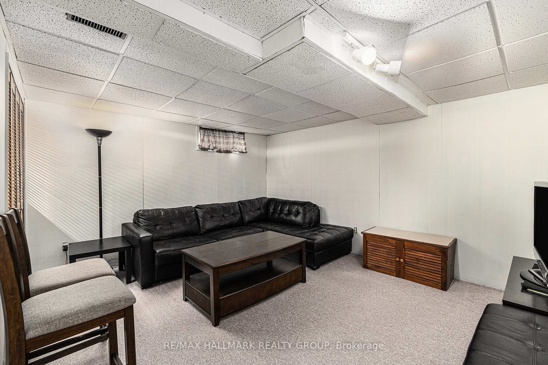 Photo 19 of 2025 Kelden Crescent, Ottawa, Blackburn Hamlet (South) — HOMEH