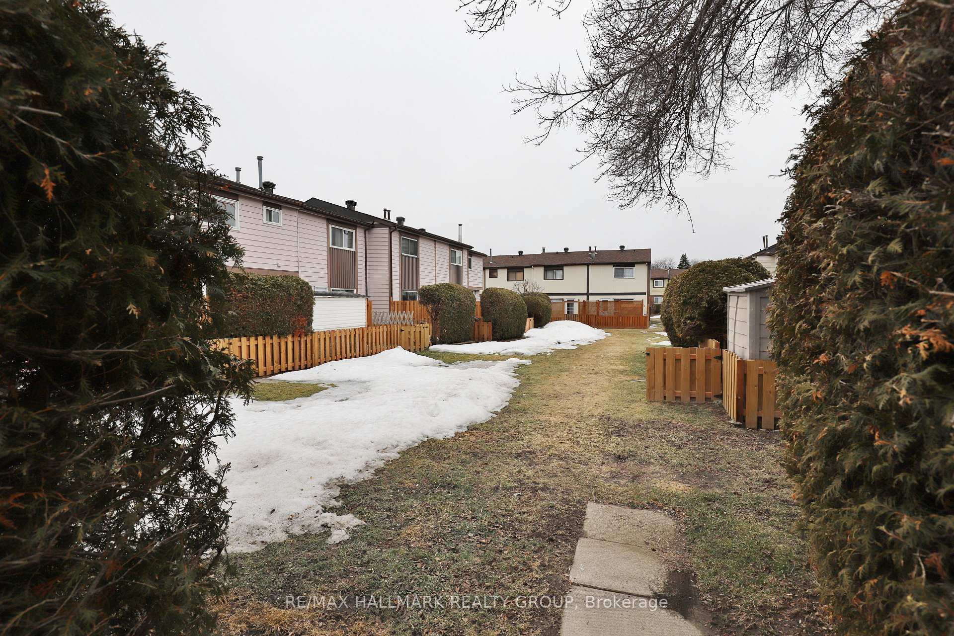 Photo 28 of 2025 Kelden Crescent, Ottawa, Blackburn Hamlet (South) — HOMEH