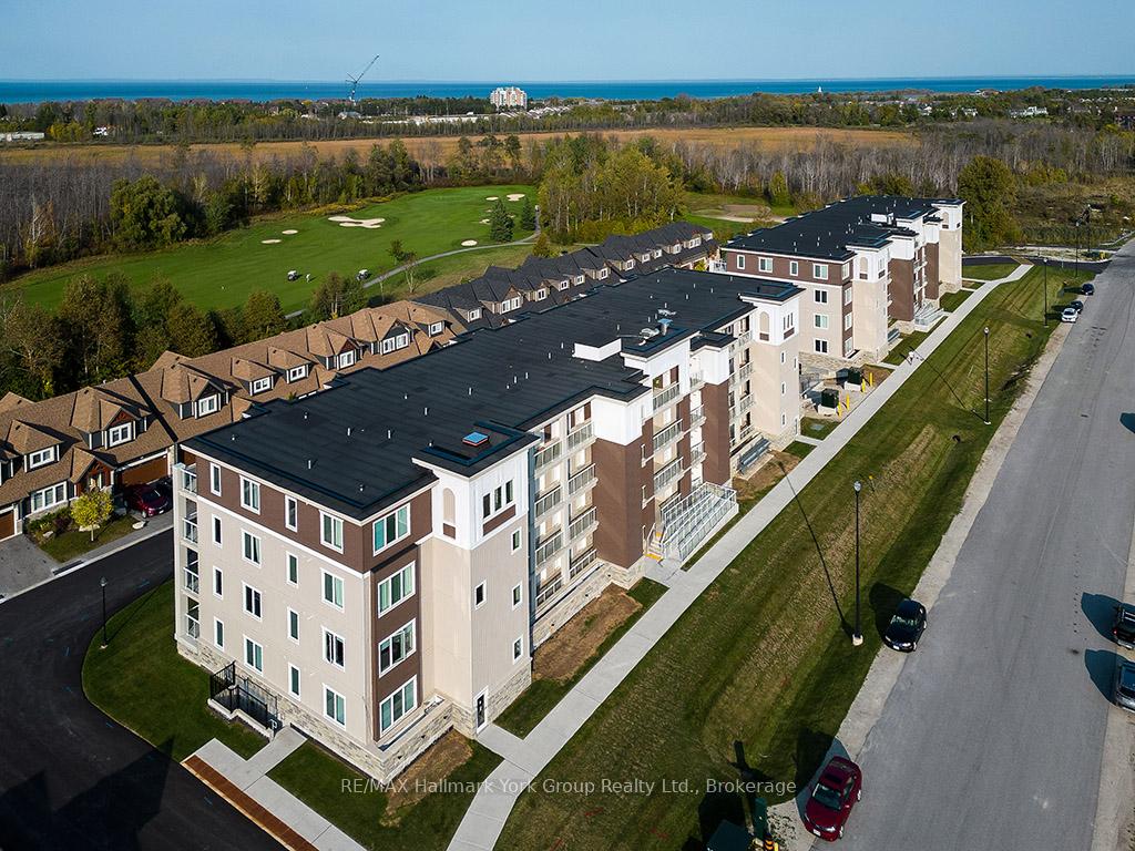 Photo 5 of Unit 405, 17 Spooner Crescent, Collingwood — HOMEH