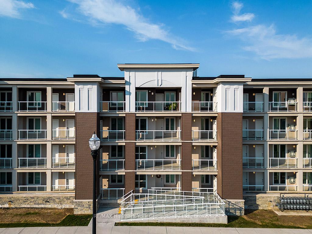 Photo 6 of Unit 405, 17 Spooner Crescent, Collingwood — HOMEH