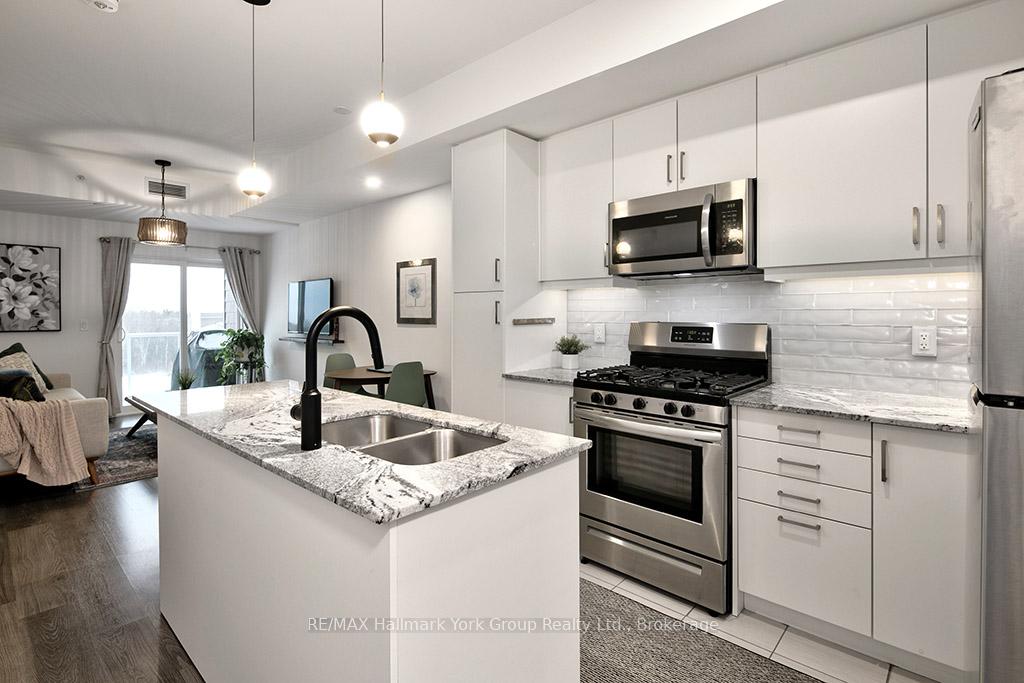 Photo 10 of Unit 405, 17 Spooner Crescent, Collingwood — HOMEH