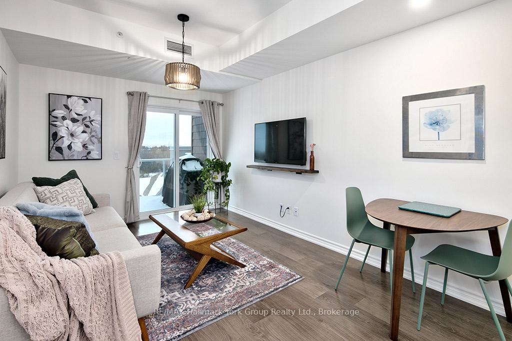 Photo 15 of Unit 405, 17 Spooner Crescent, Collingwood — HOMEH