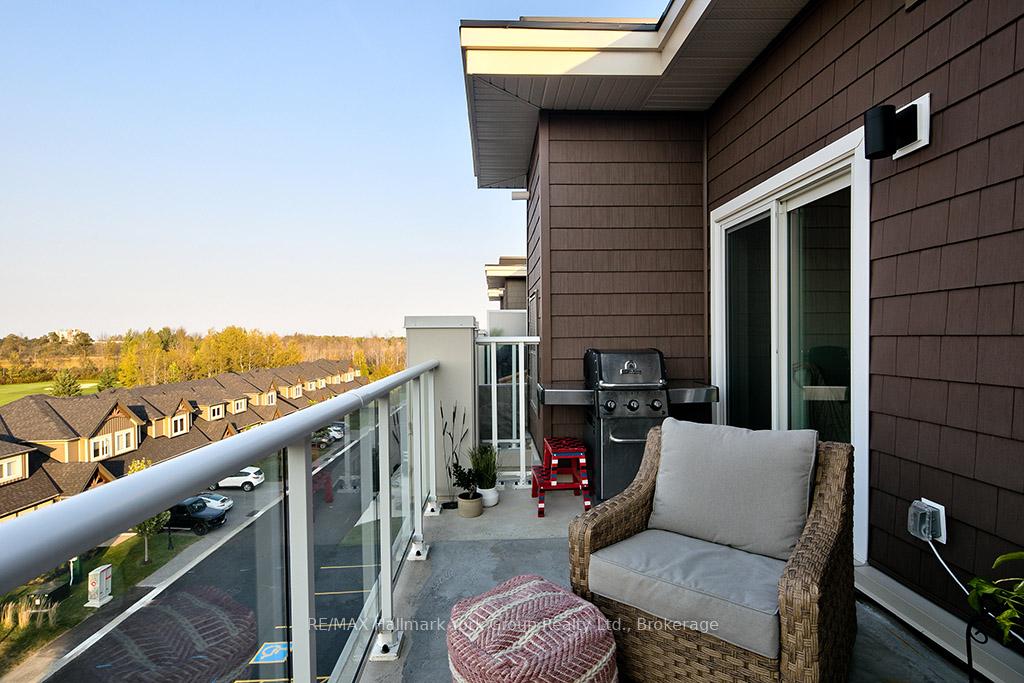 Photo 23 of Unit 405, 17 Spooner Crescent, Collingwood — HOMEH