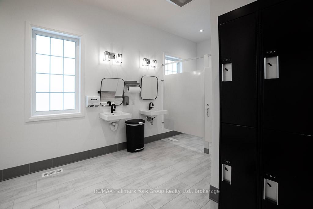 Photo 31 of Unit 405, 17 Spooner Crescent, Collingwood — HOMEH