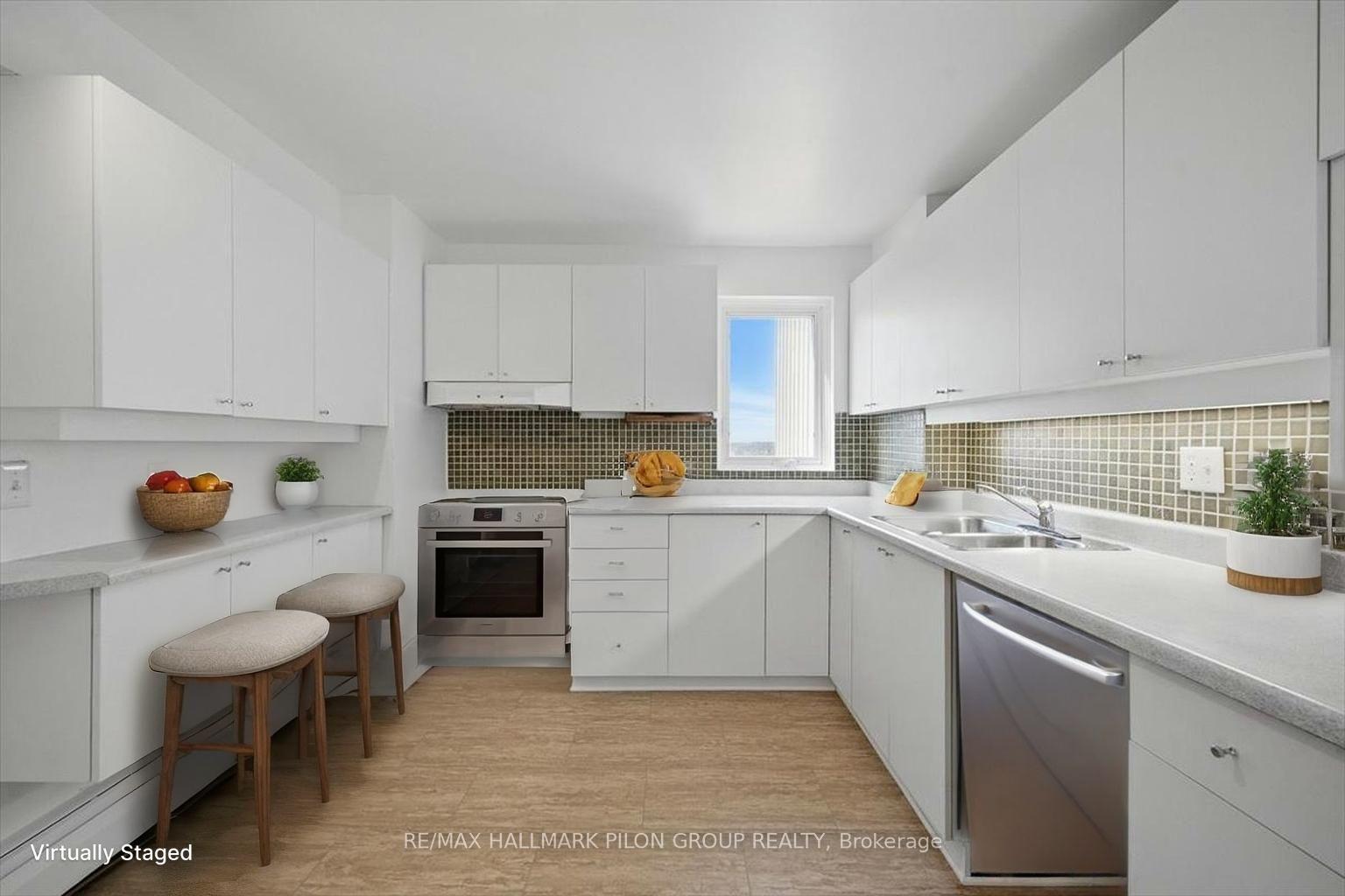 Photo 5 of Unit 1507, 1081 Ambleside Drive, Ottawa, Woodroffe — HOMEH