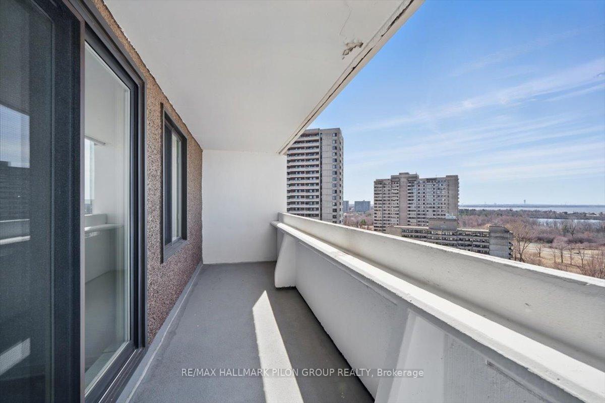 Photo 9 of Unit 1507, 1081 Ambleside Drive, Ottawa, Woodroffe — HOMEH
