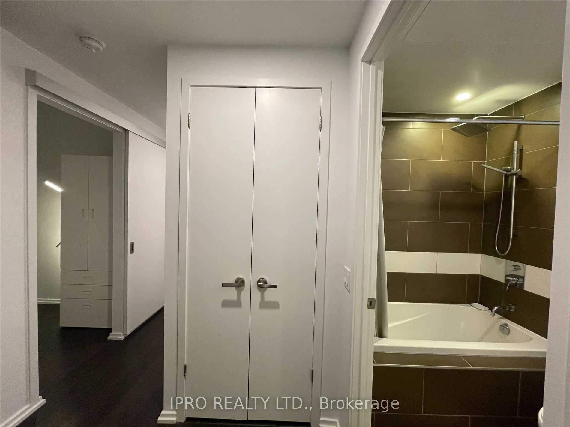 Photo 20 of Unit 5505, 197 Yonge Street, Toronto, Church-Yonge Corridor — HOMEH