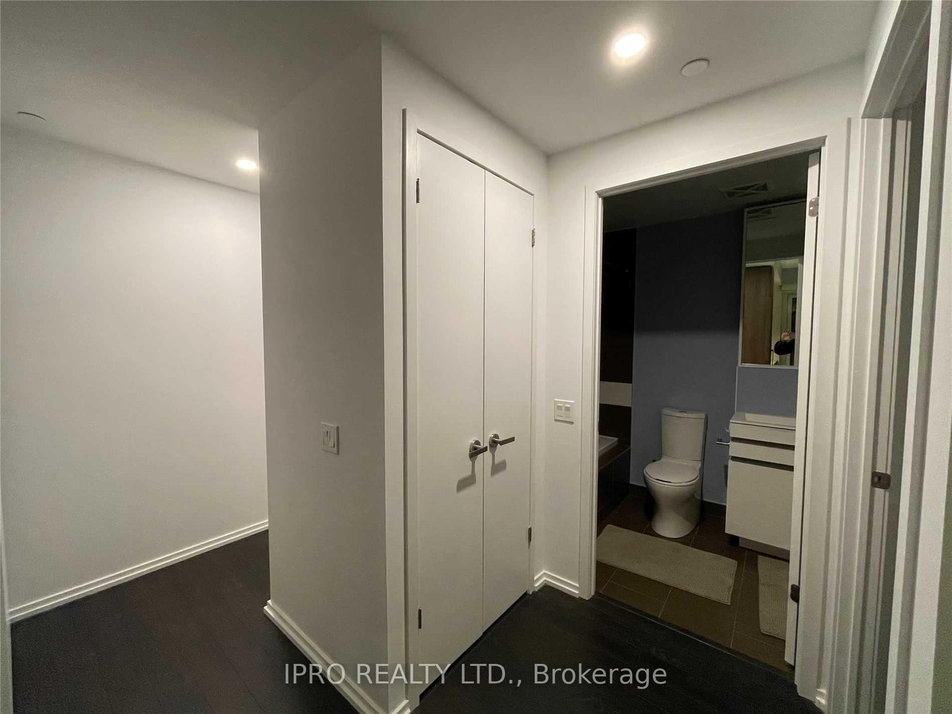 Photo 21 of Unit 5505, 197 Yonge Street, Toronto, Church-Yonge Corridor — HOMEH