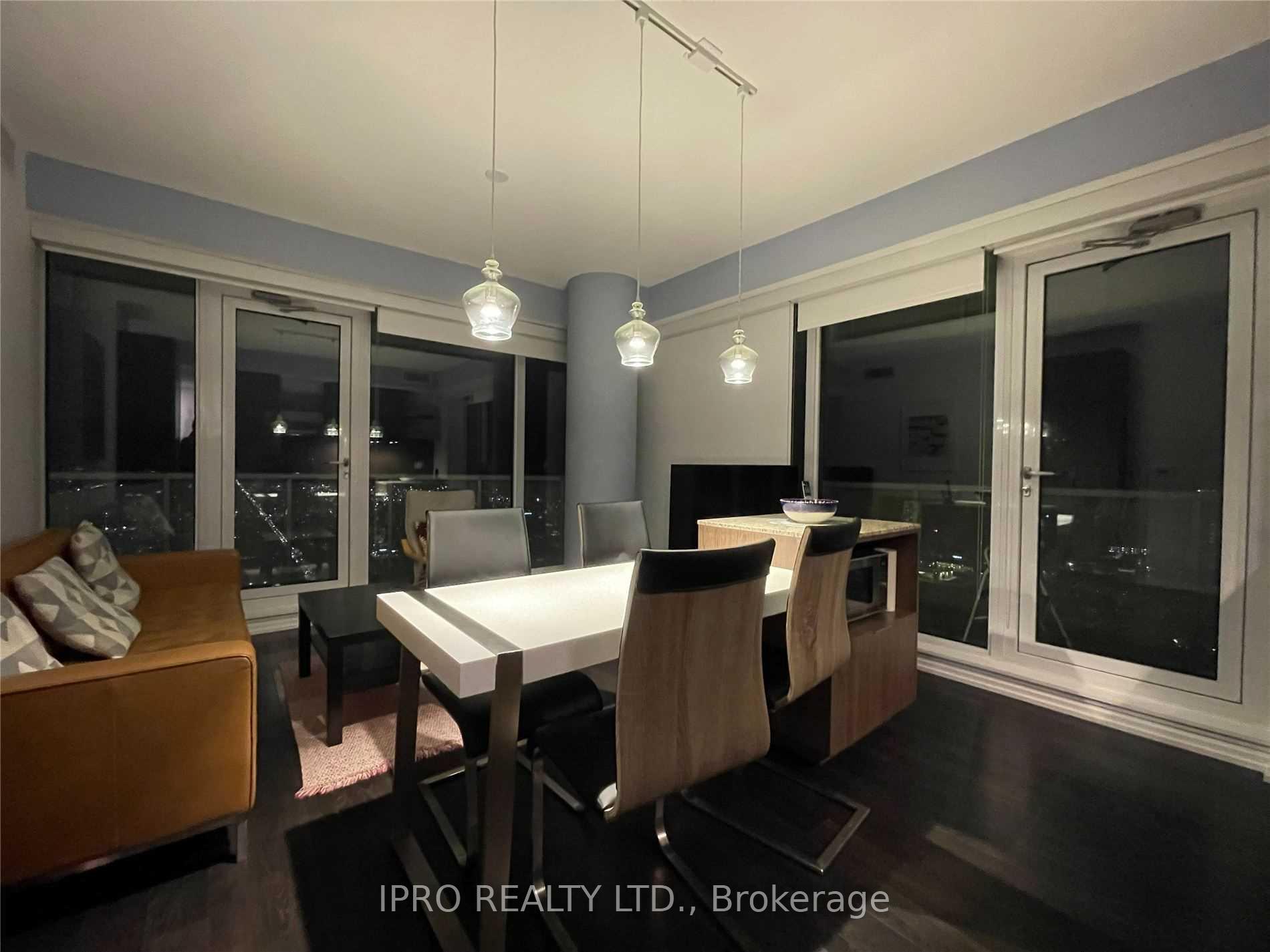Photo 24 of Unit 5505, 197 Yonge Street, Toronto, Church-Yonge Corridor — HOMEH