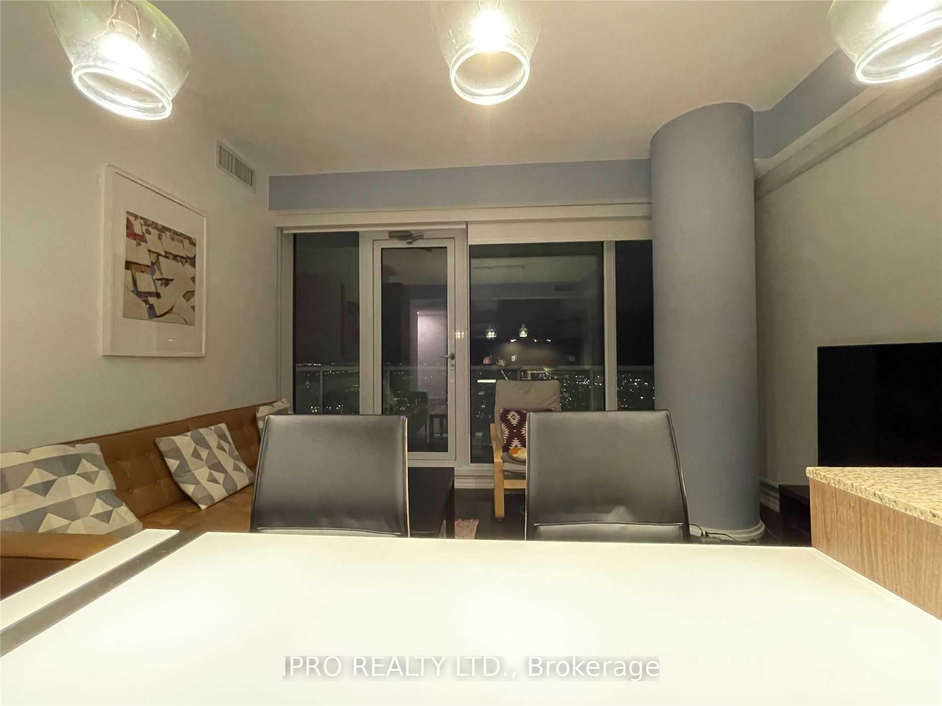 Photo 29 of Unit 5505, 197 Yonge Street, Toronto, Church-Yonge Corridor — HOMEH