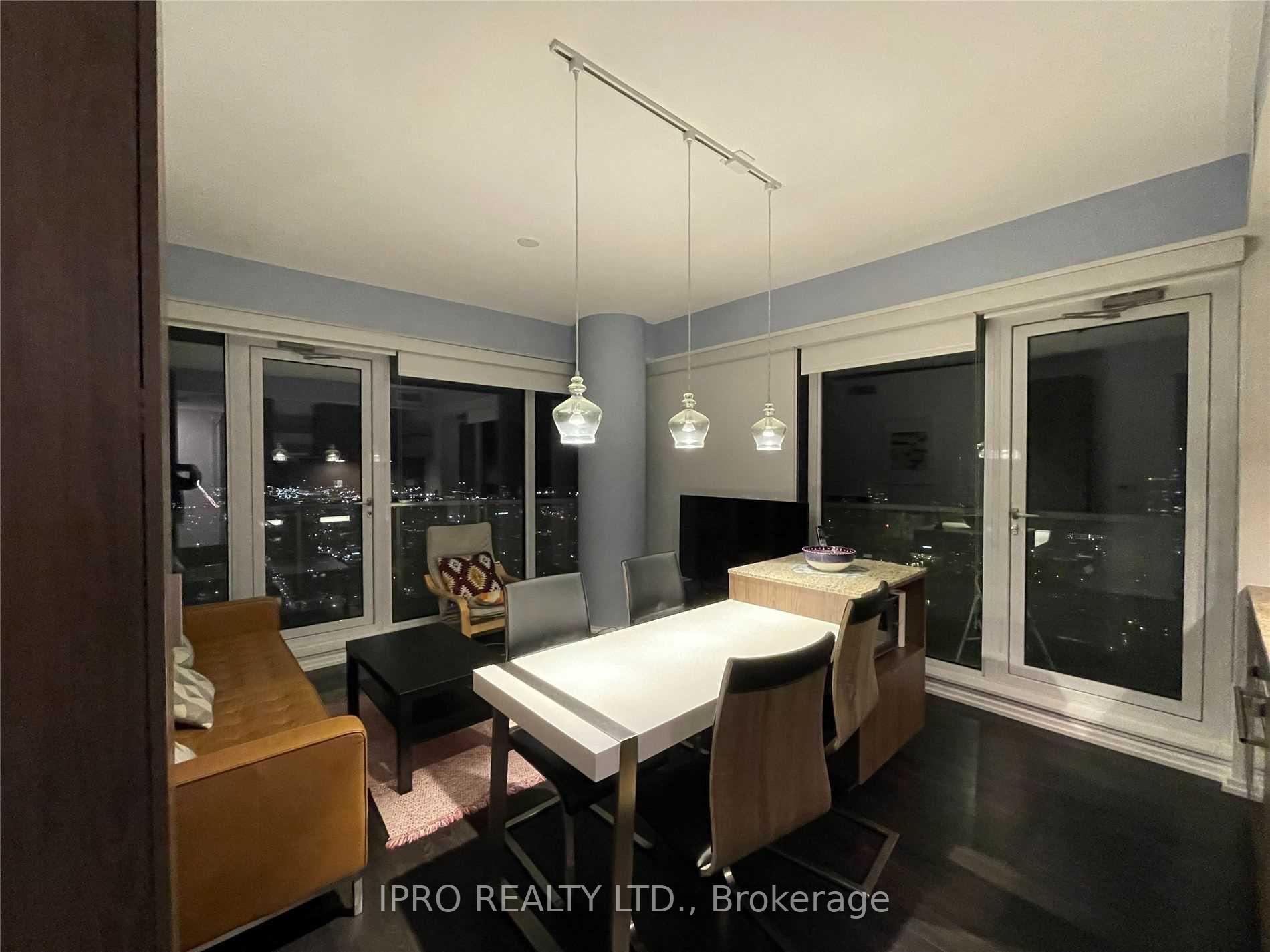 Photo 33 of Unit 5505, 197 Yonge Street, Toronto, Church-Yonge Corridor — HOMEH