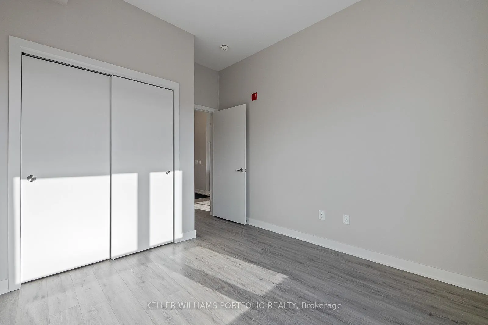Photo 24 of Unit 611, 340 Plains Road E, Burlington, LaSalle — HOMEH