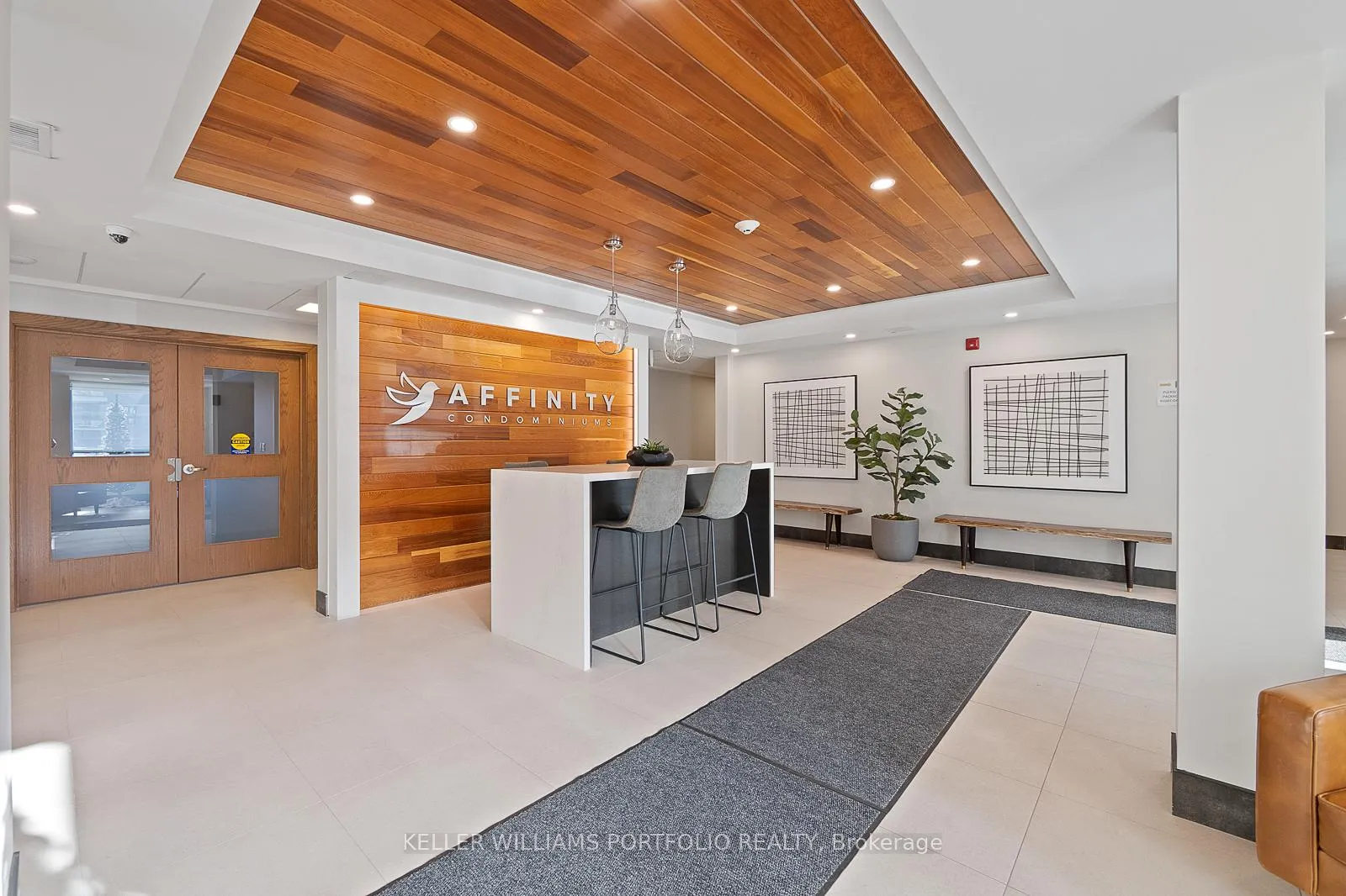 Photo 33 of Unit 611, 340 Plains Road E, Burlington, LaSalle — HOMEH