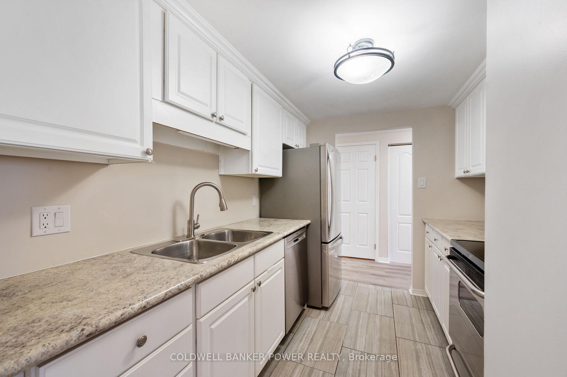 Photo 6 of Unit 1006, 155 Kent Street E, London, East F — HOMEH