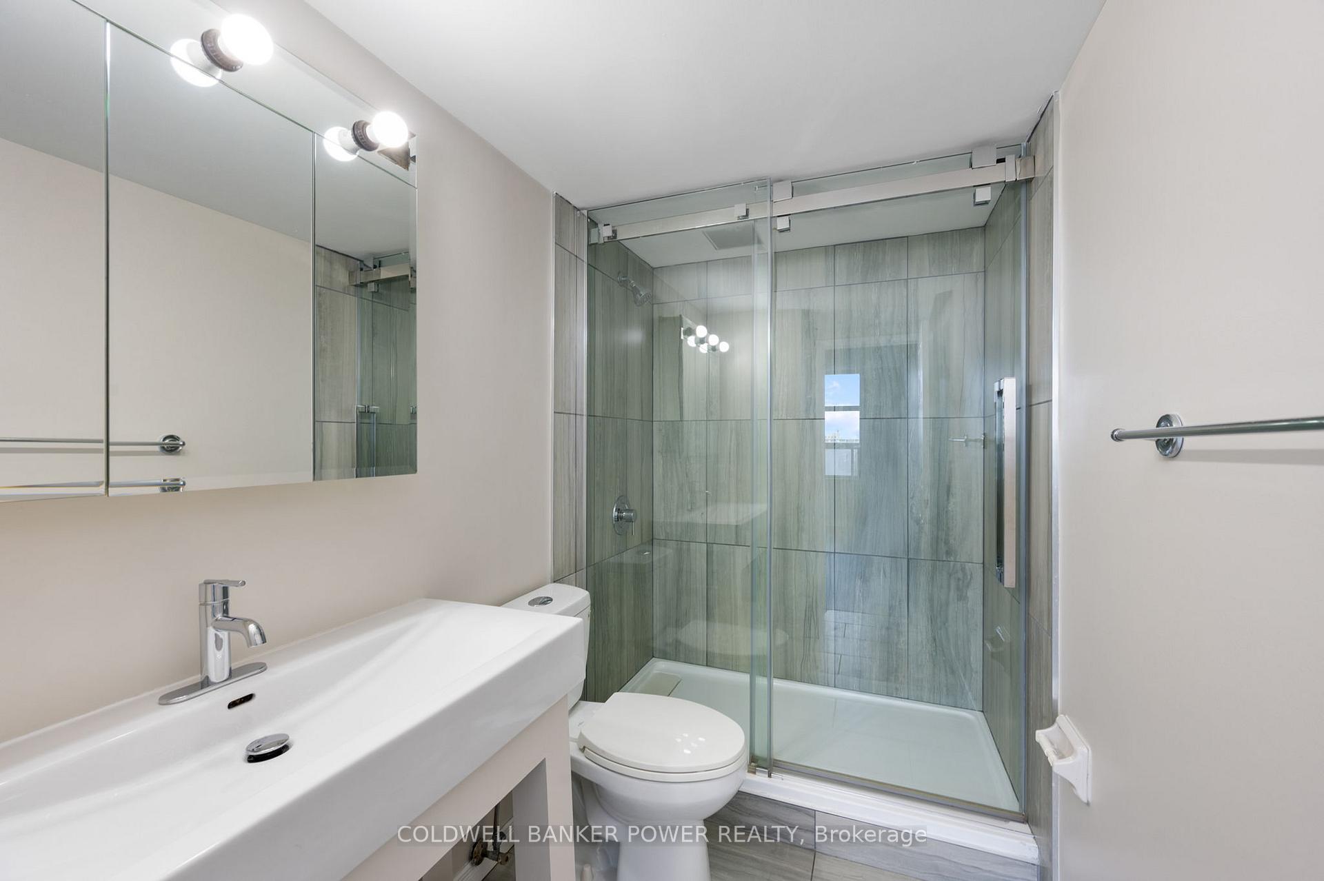 Photo 15 of Unit 1006, 155 Kent Street E, London, East F — HOMEH