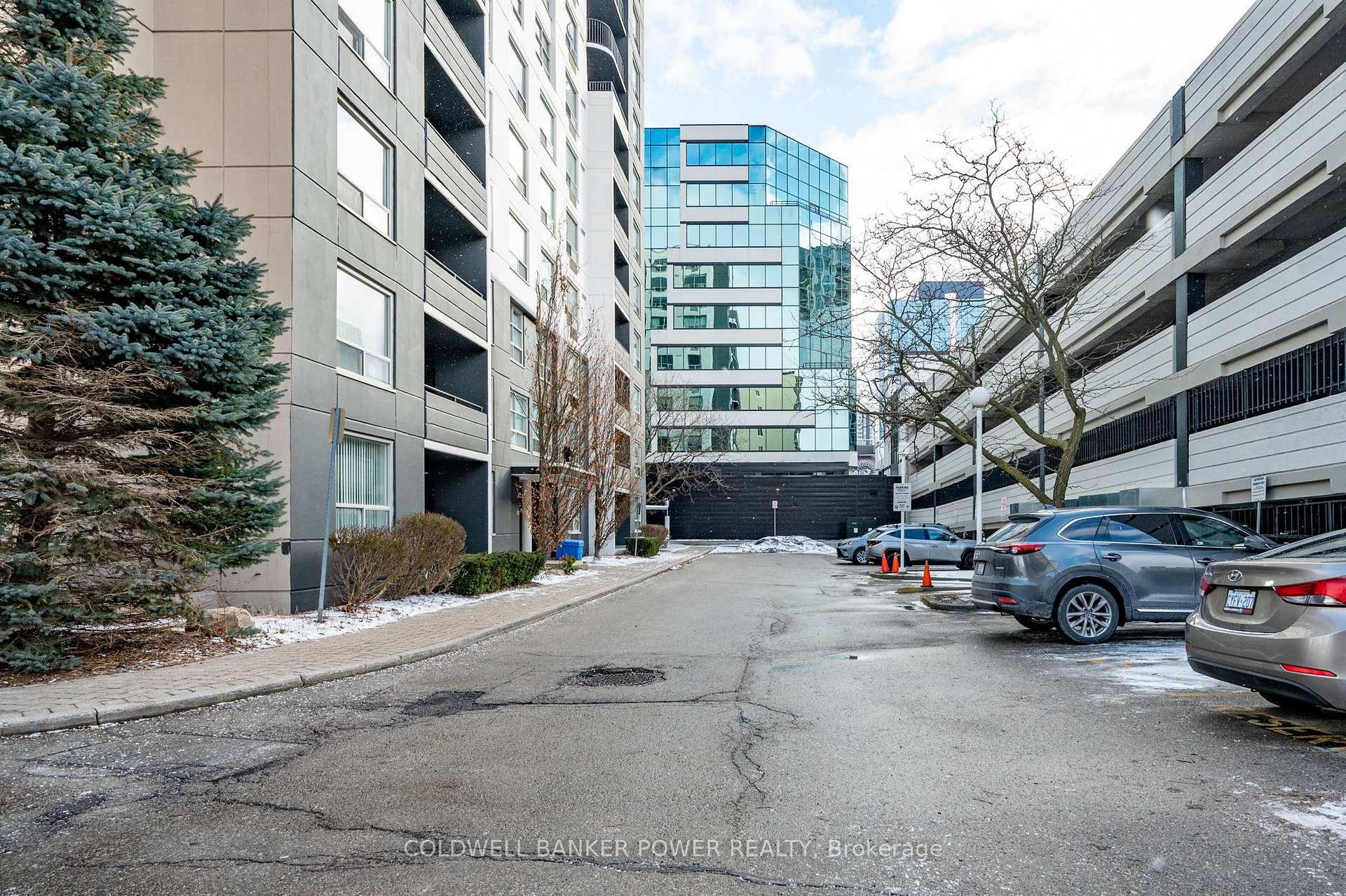Photo 24 of Unit 1006, 155 Kent Street E, London, East F — HOMEH