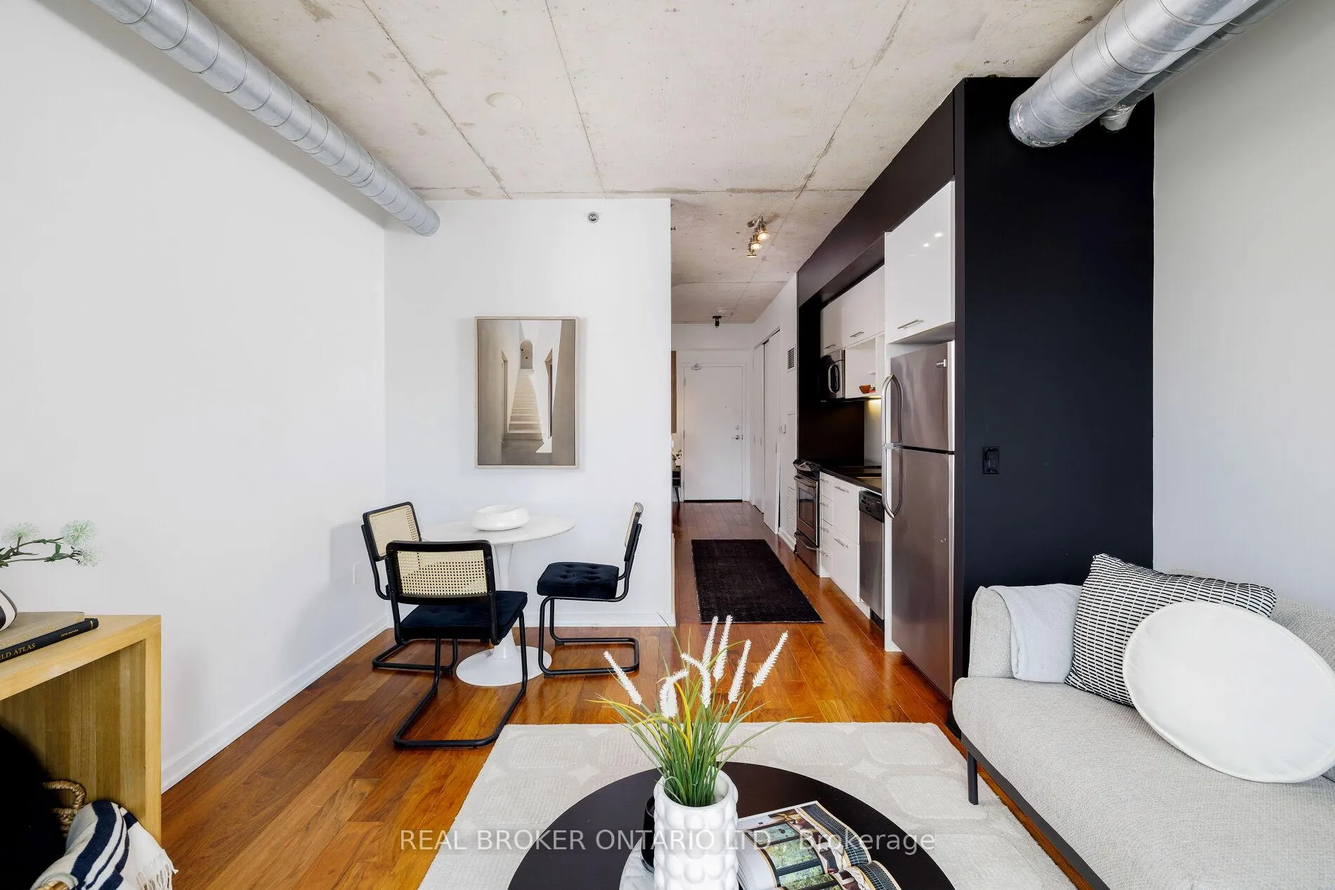 Photo 5 of Unit 539, 47 Lower River Street, Toronto, Moss Park — HOMEH