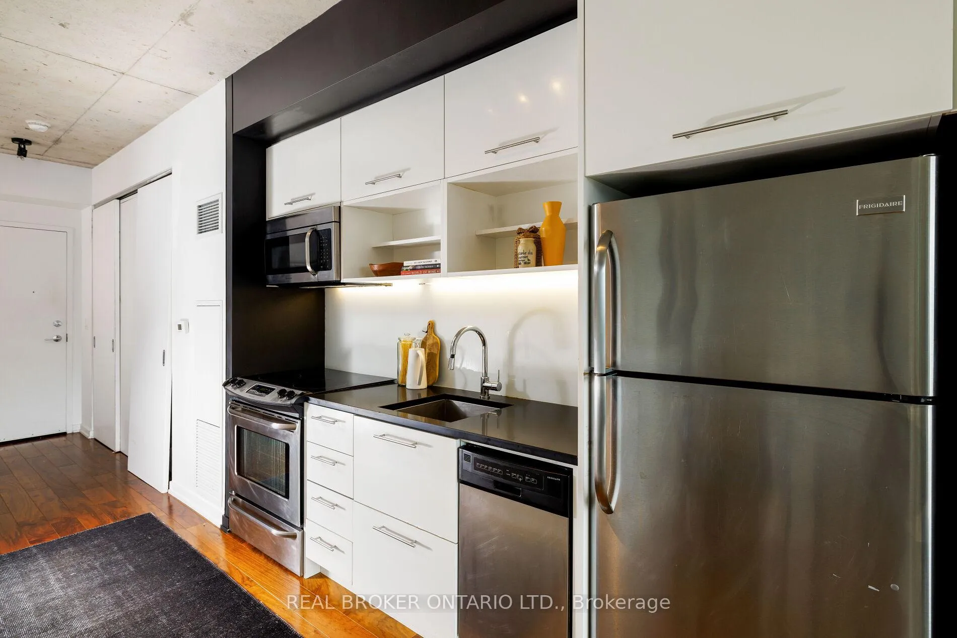 Photo 6 of Unit 539, 47 Lower River Street, Toronto, Moss Park — HOMEH