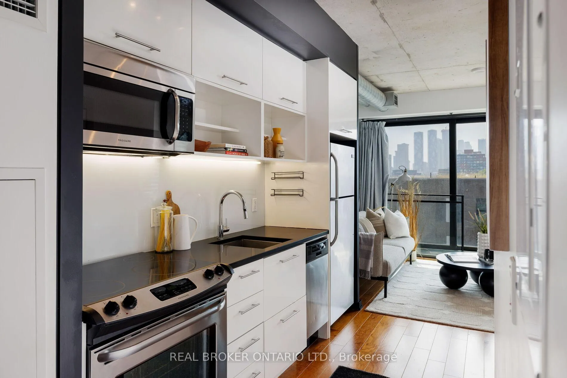 Photo 8 of Unit 539, 47 Lower River Street, Toronto, Moss Park — HOMEH