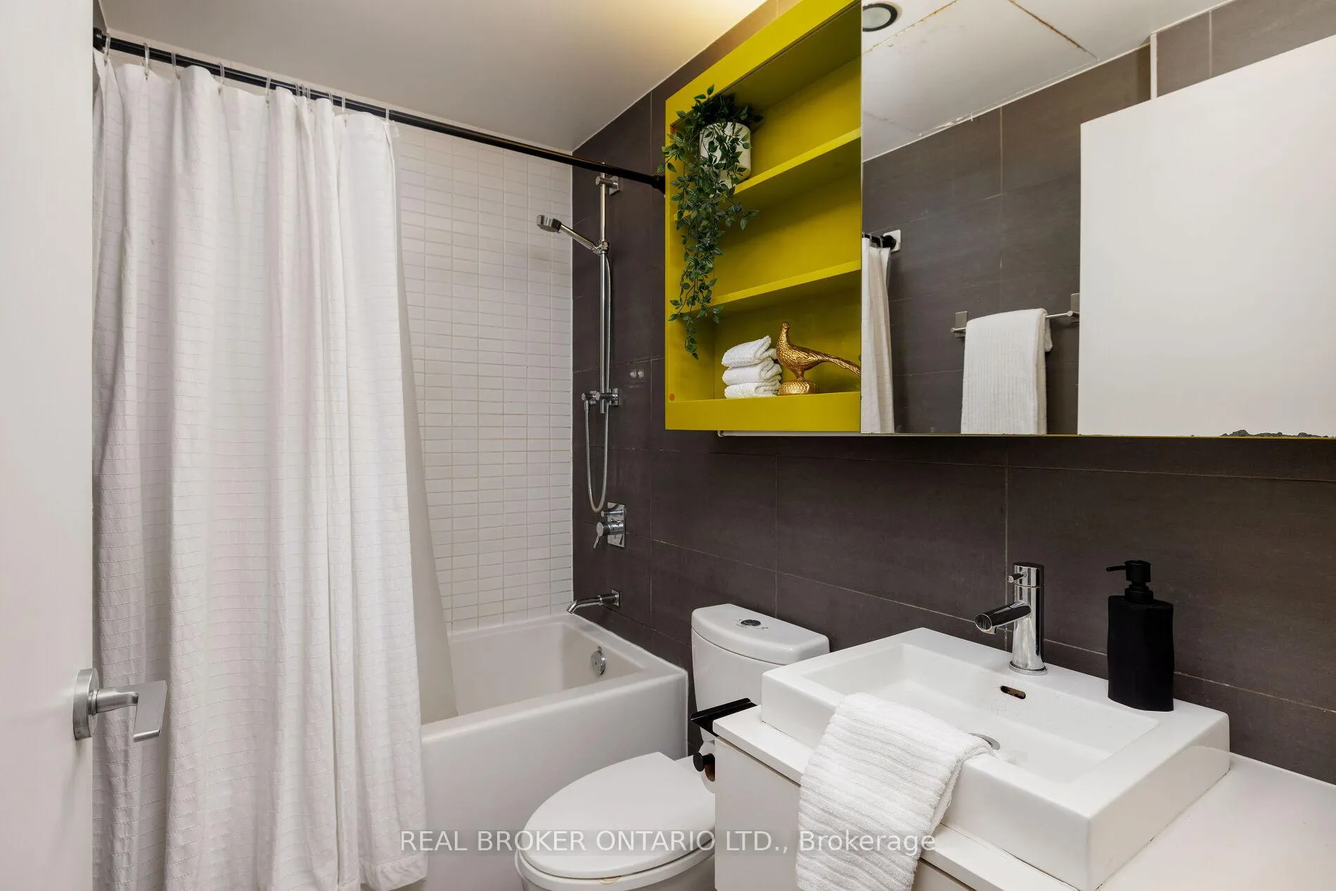 Photo 12 of Unit 539, 47 Lower River Street, Toronto, Moss Park — HOMEH
