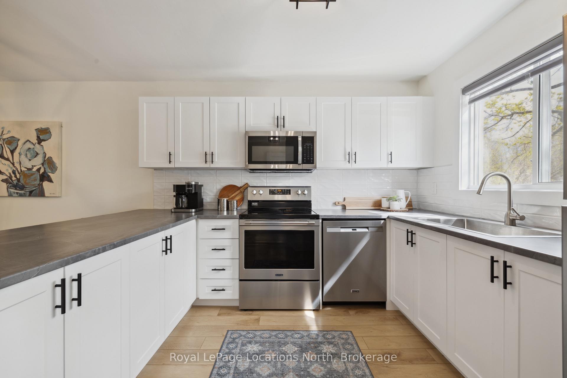 Photo 4 of Unit 16, 15 Watts Crescent, Collingwood — HOMEH
