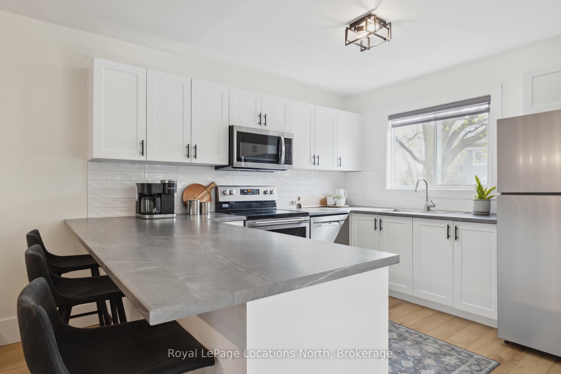Photo 6 of Unit 16, 15 Watts Crescent, Collingwood — HOMEH