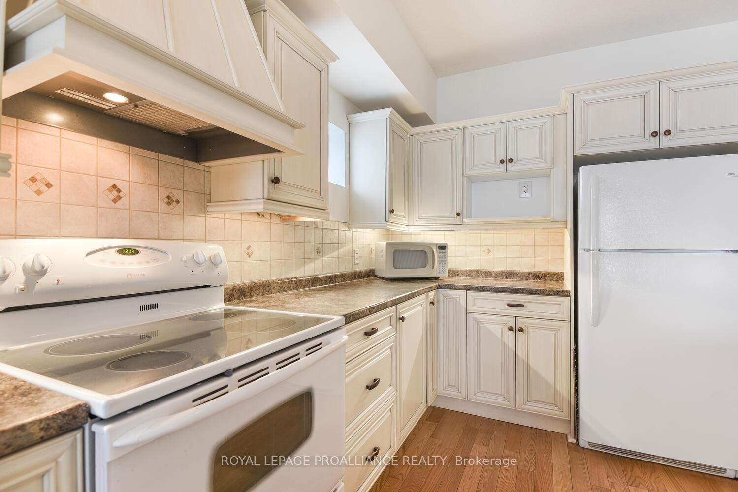 Photo 15 of Unit 207, 175 Water Street, Prescott — HOMEH