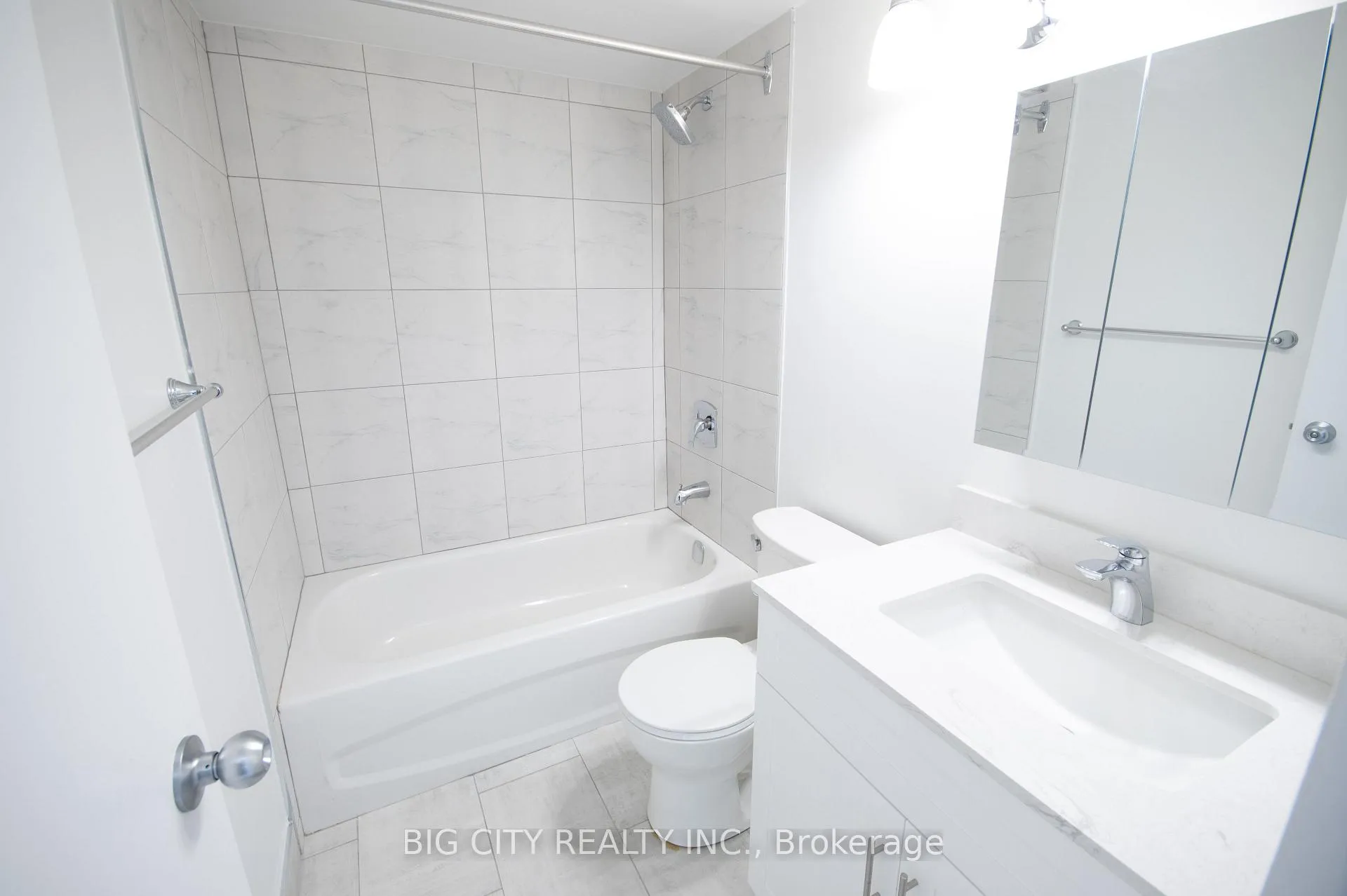 Photo 6 of Unit 501, 50 Cambridge Avenue, Toronto, Playter Estates-Danforth — HOMEH