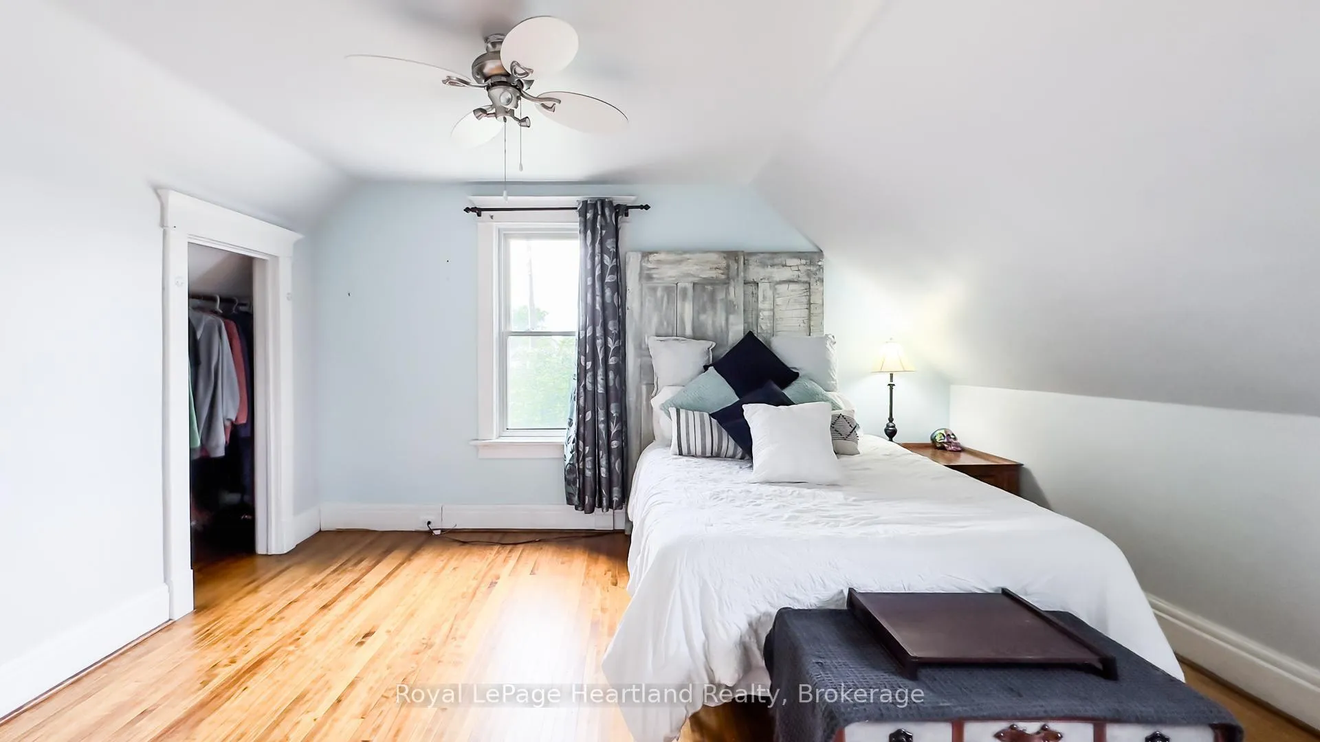Photo 32 of 132 Elgin Avenue E, Goderich, Goderich (Town) — HOMEH