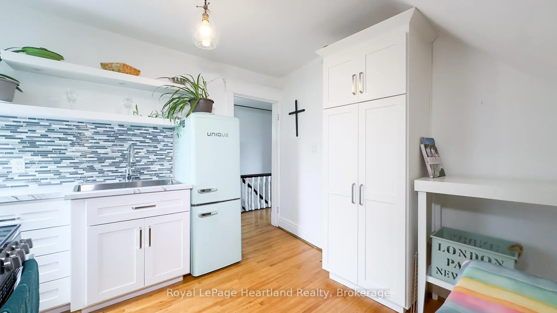Photo 35 of 132 Elgin Avenue E, Goderich, Goderich (Town) — HOMEH