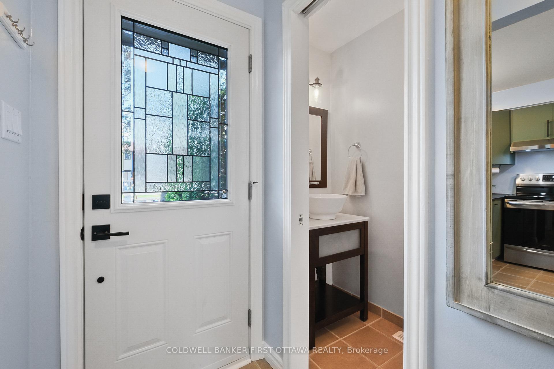 Photo 37 of 1351 Bakker Court, Ottawa, Convent Glen South — HOMEH