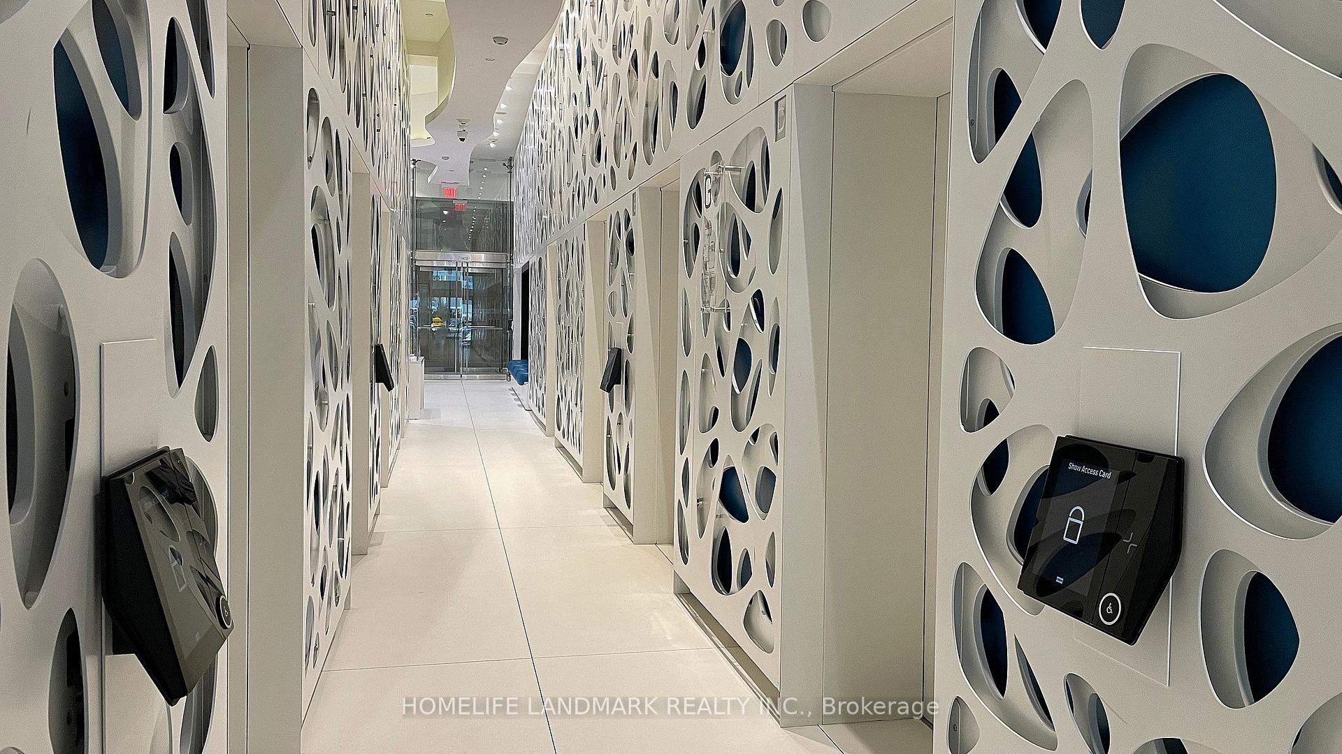 Photo 2 of Unit 4105, 1 Bloor Street E, Toronto, Church-Yonge Corridor — HOMEH
