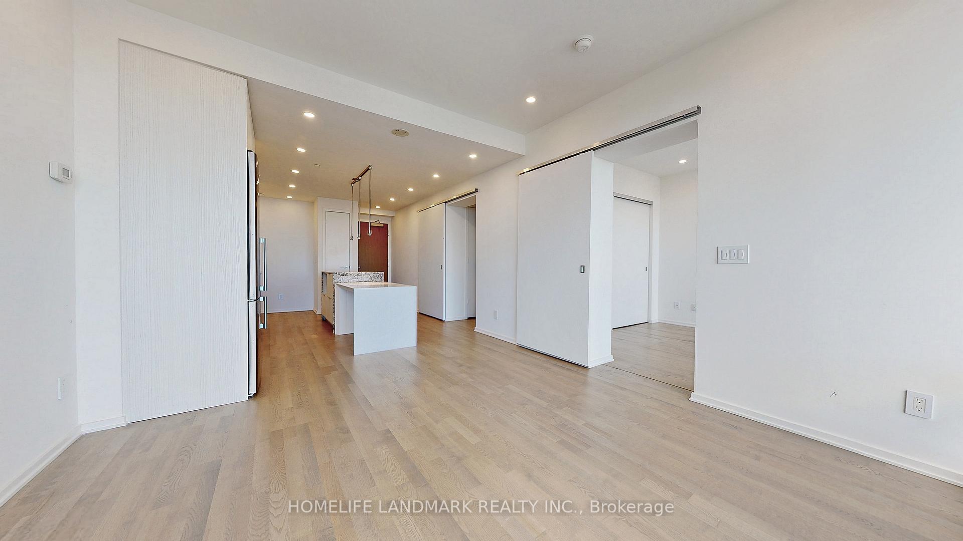 Photo 4 of Unit 4105, 1 Bloor Street E, Toronto, Church-Yonge Corridor — HOMEH