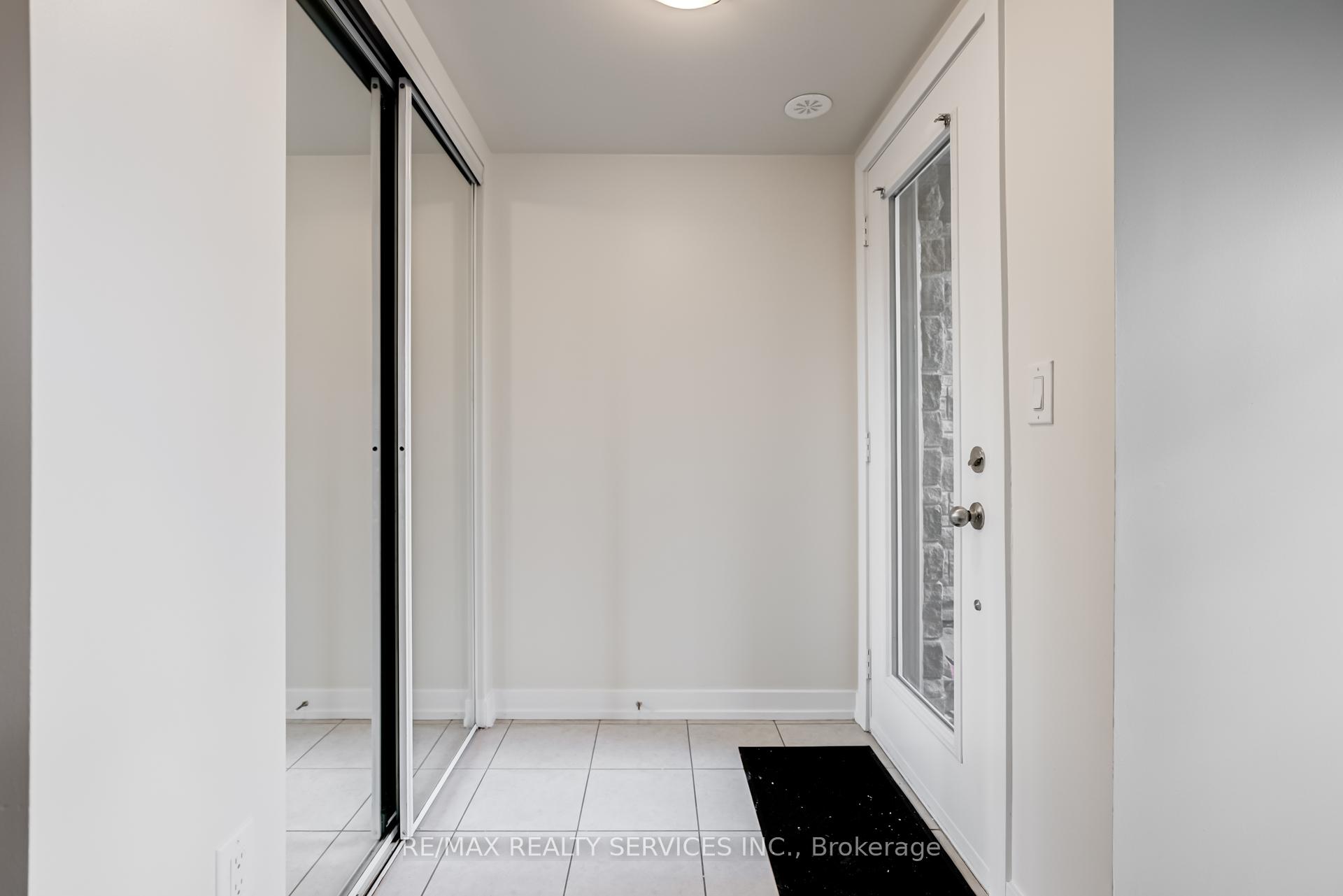 Photo 6 of Unit 2119, 2 Westmeath Lane, Markham, Cornell — HOMEH