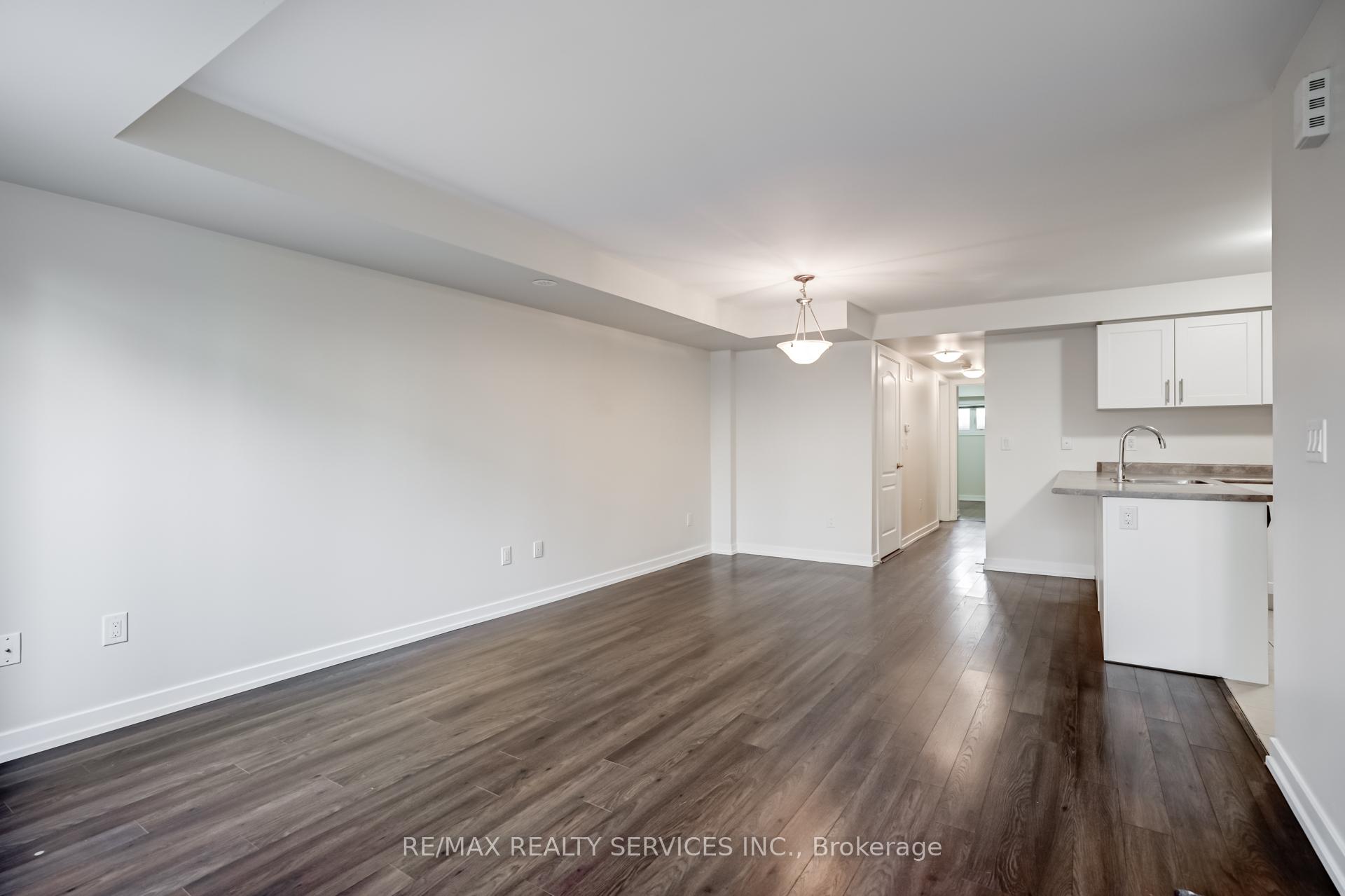 Photo 7 of Unit 2119, 2 Westmeath Lane, Markham, Cornell — HOMEH