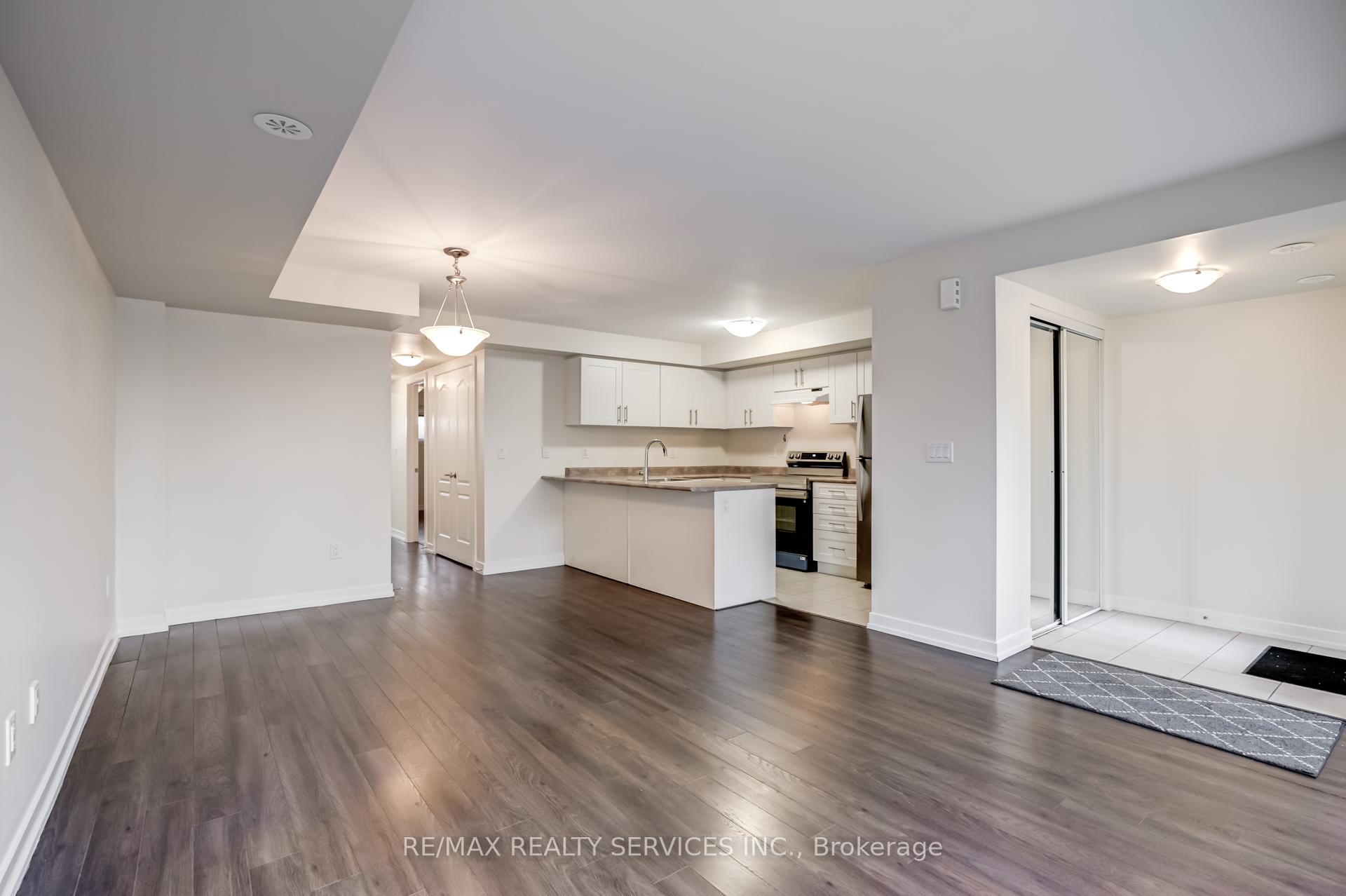 Photo 8 of Unit 2119, 2 Westmeath Lane, Markham, Cornell — HOMEH