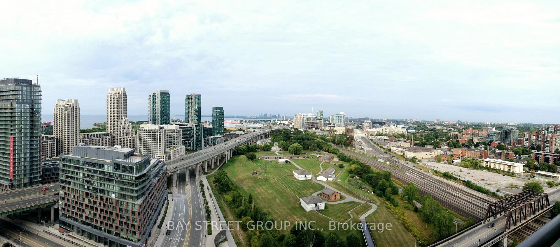 Front of Unit 2112, 170 Fort York Boulevard