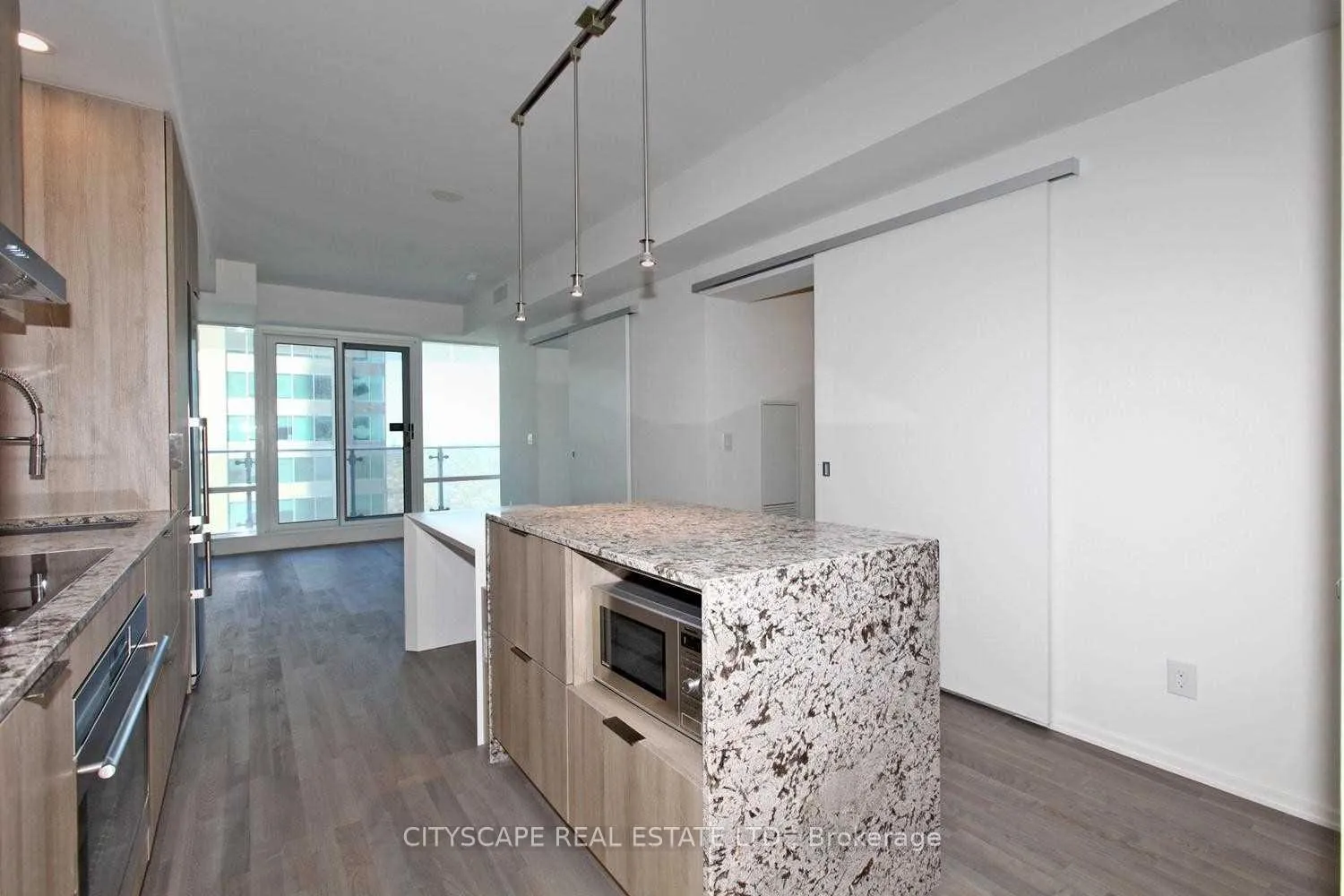 Photo 3 of Unit 3512, 1 Bloor Street E, Toronto, Church-Yonge Corridor — HOMEH