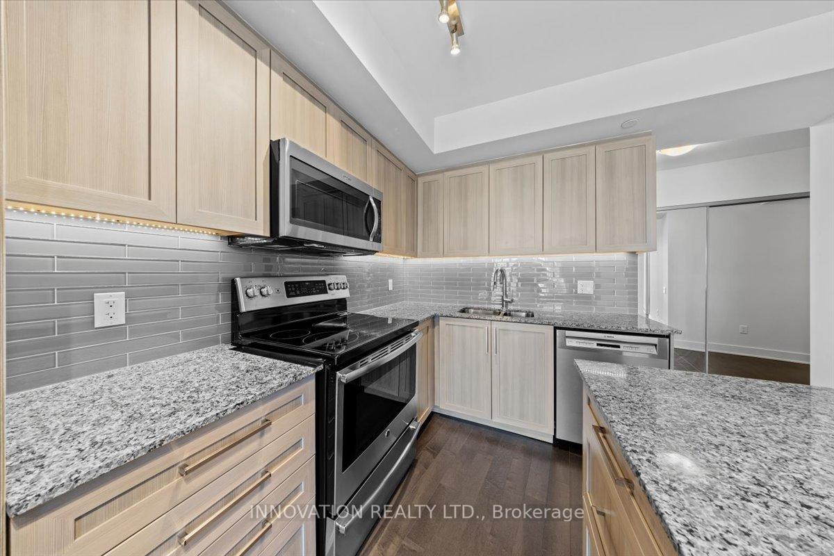 Photo 11 of Unit 511, 411 Mackay Street, Ottawa, Lindenlea — HOMEH