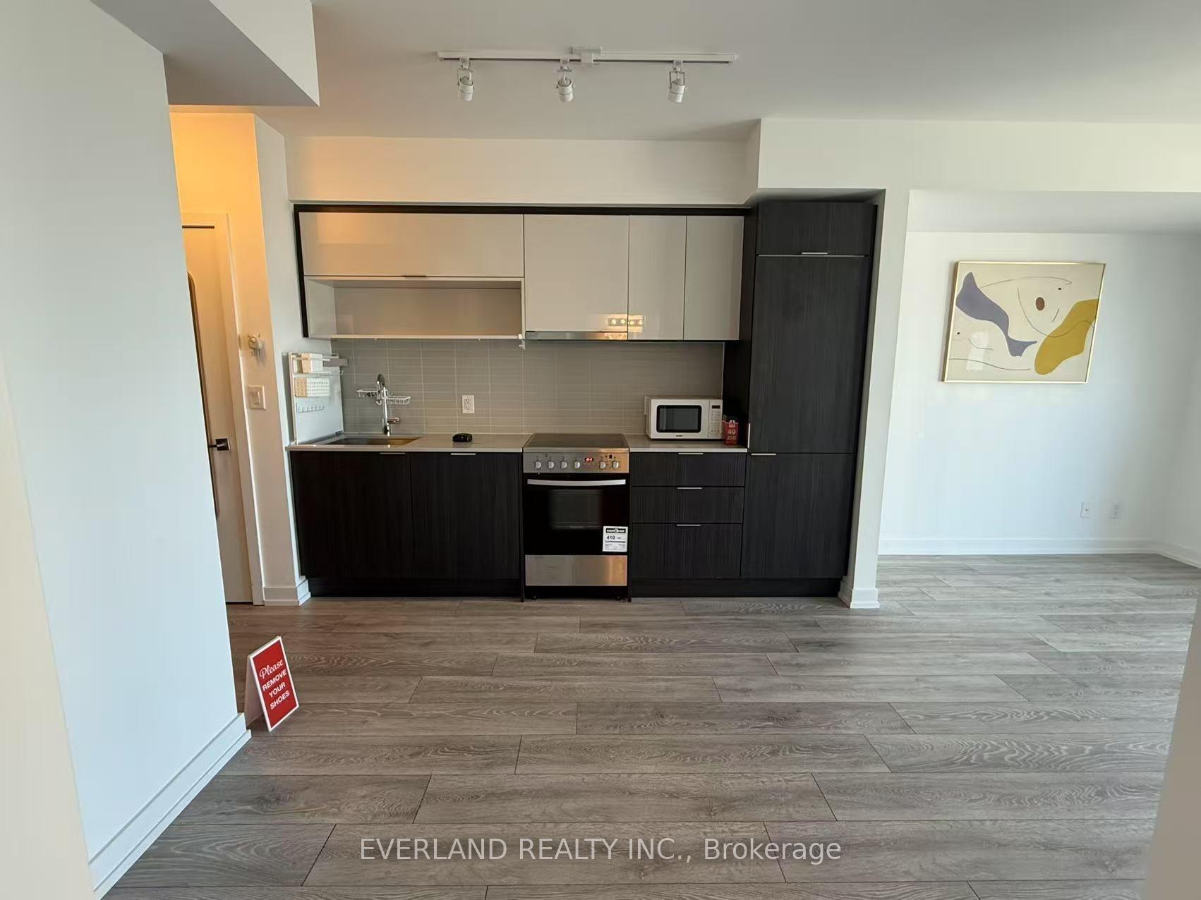 Photo 2 of Unit 1810, 159 Wellesley Street, Toronto, Cabbagetown-South St. James Town — HOMEH