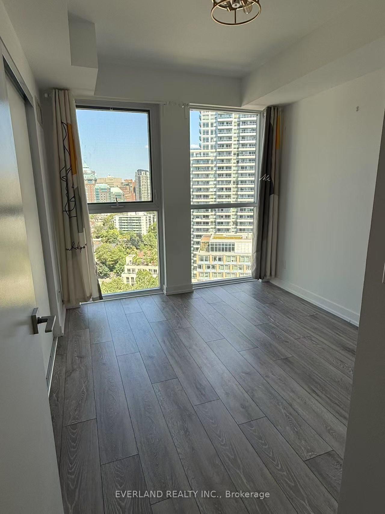 Photo 6 of Unit 1810, 159 Wellesley Street, Toronto, Cabbagetown-South St. James Town — HOMEH
