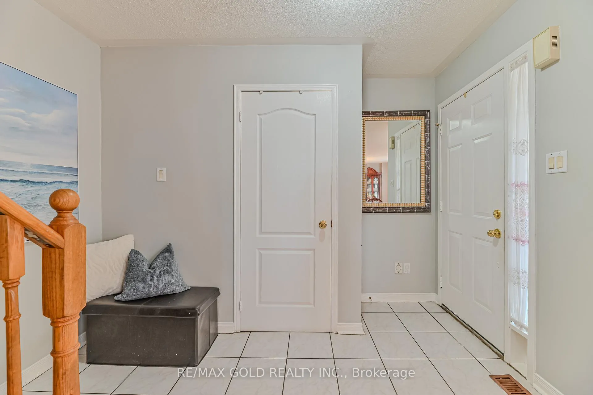 Photo 3 of 125 Bunchberry Way, Brampton, Sandringham-Wellington — HOMEH