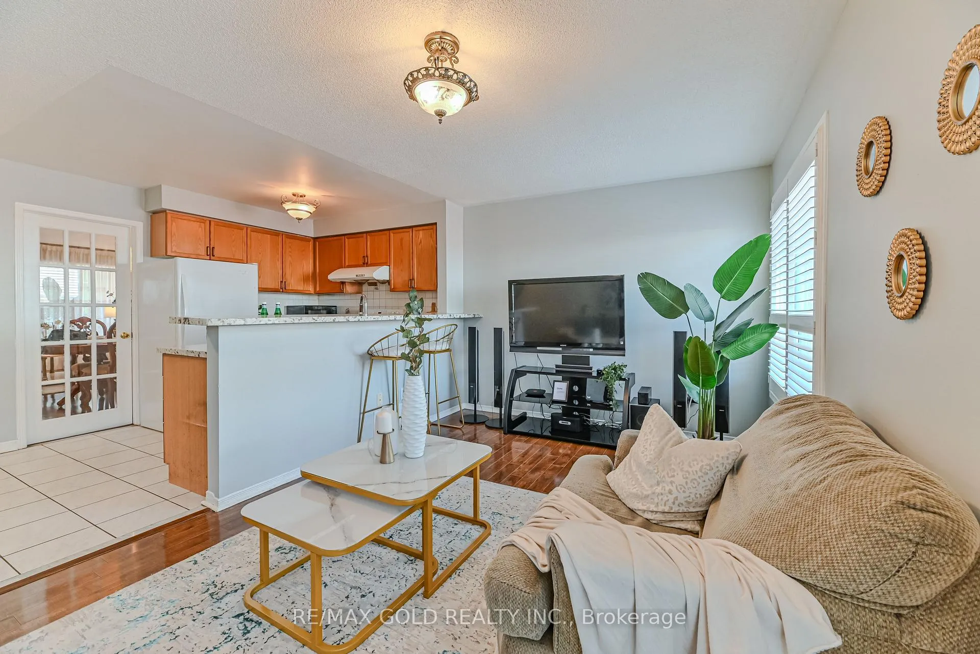 Photo 11 of 125 Bunchberry Way, Brampton, Sandringham-Wellington — HOMEH