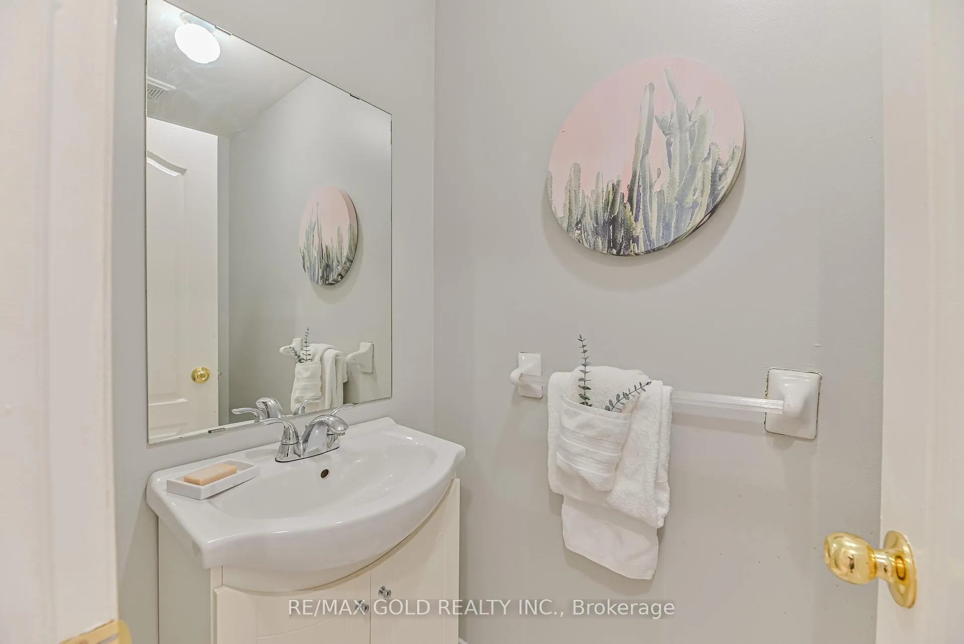 Photo 13 of 125 Bunchberry Way, Brampton, Sandringham-Wellington — HOMEH